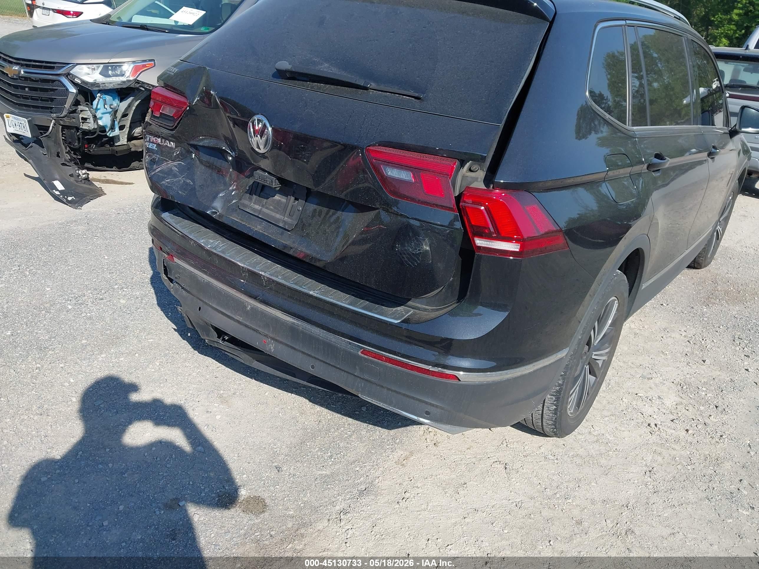2019 Volkswagen Tiguan 2.0t Se/2.0t Sel/2.0t Sel R-line/2.0t Sel R-line Black Black vin: 3VV3B7AX5KM103699