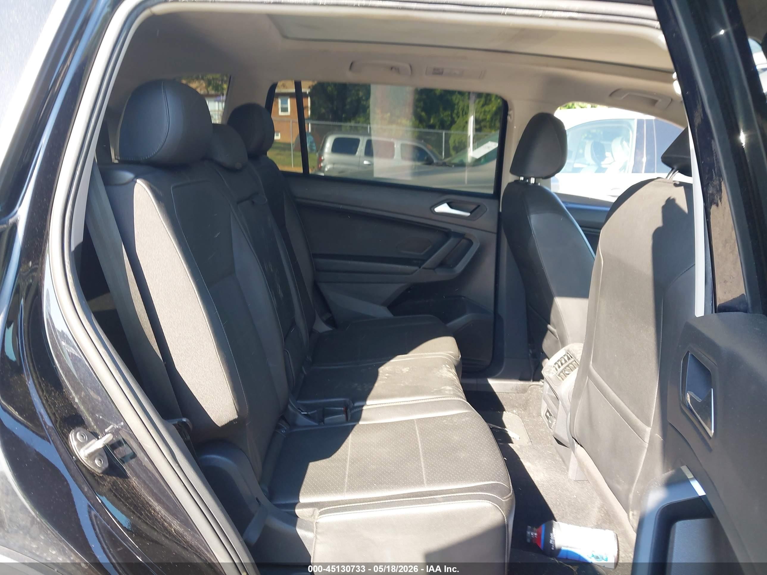 2019 Volkswagen Tiguan 2.0t Se/2.0t Sel/2.0t Sel R-line/2.0t Sel R-line Black Black vin: 3VV3B7AX5KM103699