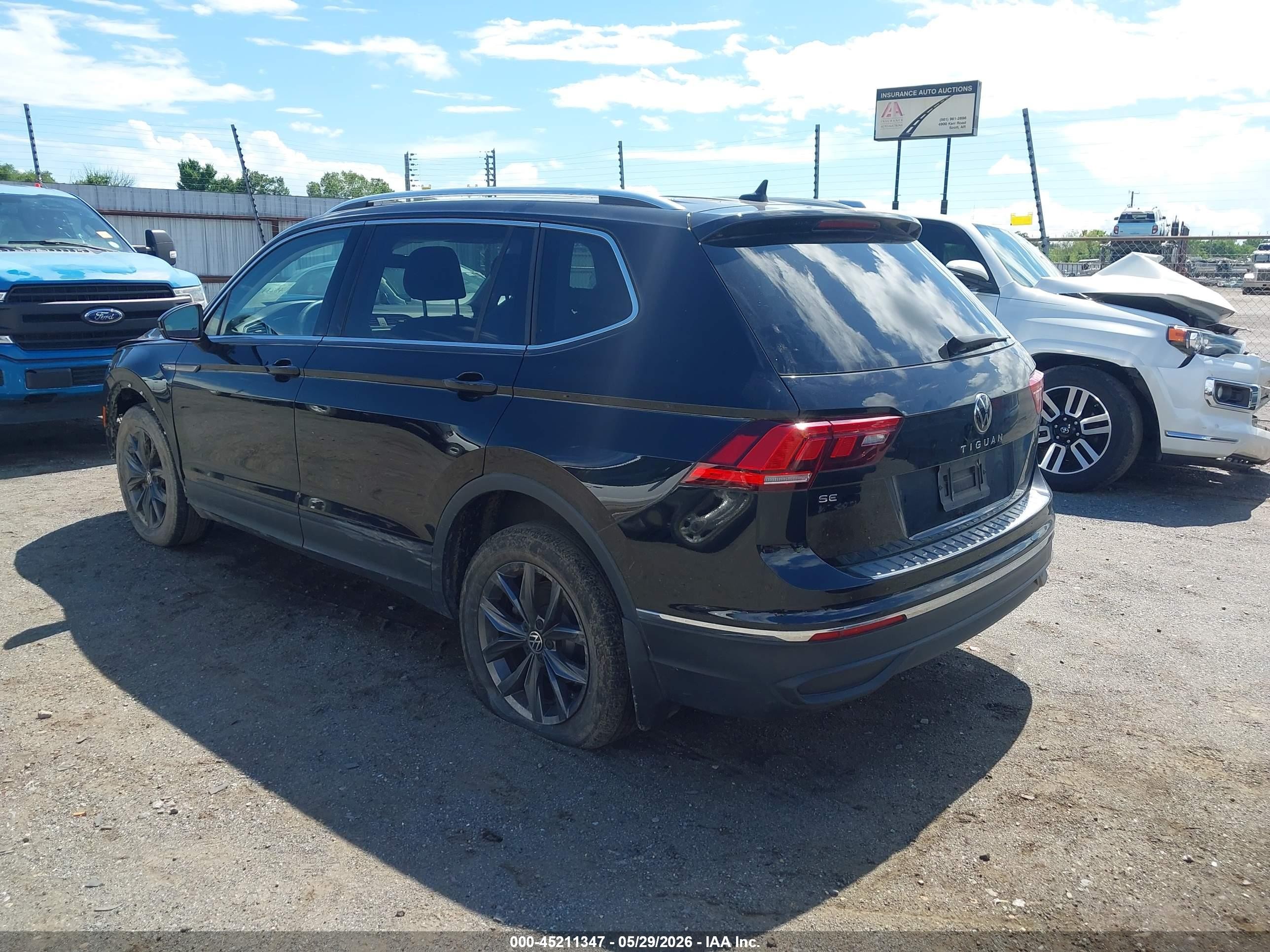 2022 Volkswagen Tiguan 2.0t Se Черный vin: 3VV3B7AX5NM128834