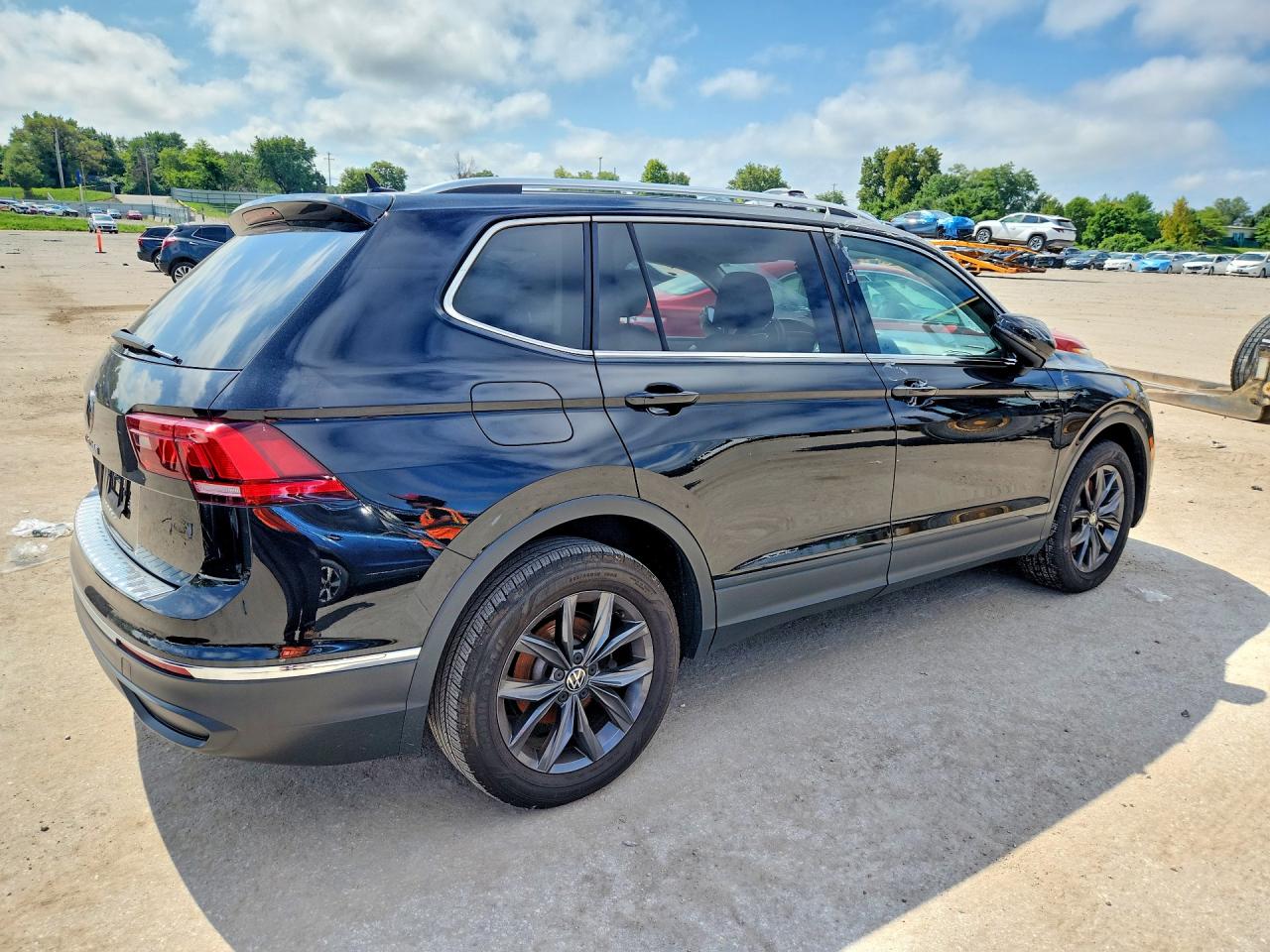 2023 Volkswagen Tiguan Se Черный vin: 3VV3B7AX6PM032519