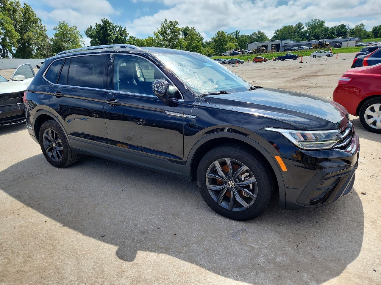 2023 Volkswagen Tiguan Se Черный vin: 3VV3B7AX6PM032519