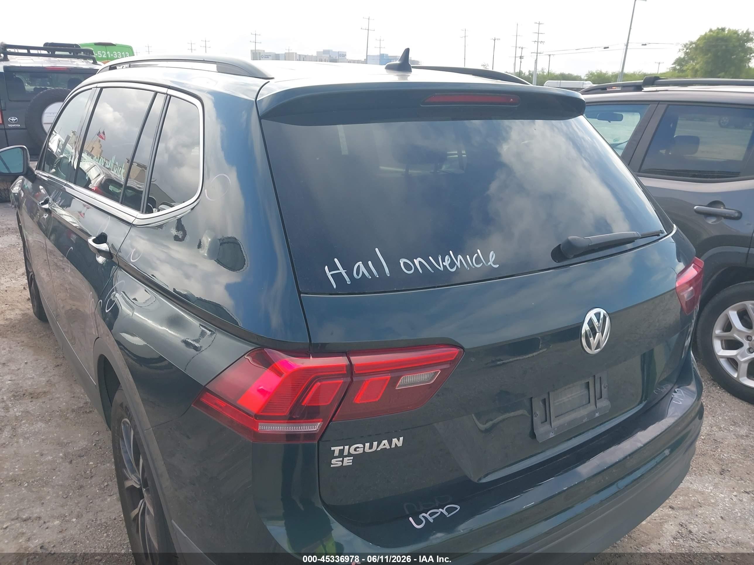 2019 Volkswagen Tiguan 2.0t Se/2.0t Sel/2.0t Sel R-line/2.0t Sel R-line Black Green vin: 3VV3B7AX7KM130905