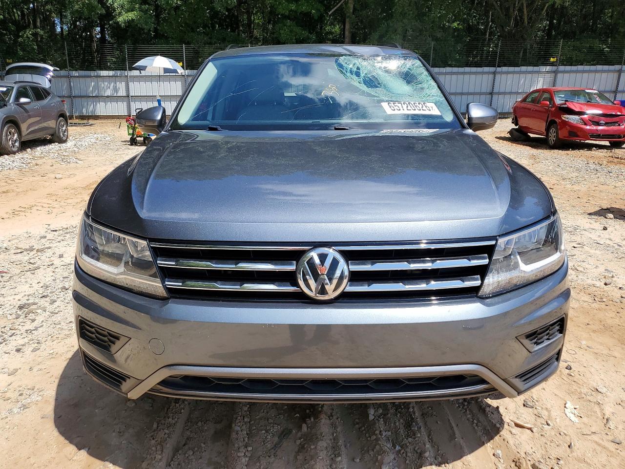 2020 Volkswagen Tiguan Se Silver vin: 3VV3B7AX7LM017795