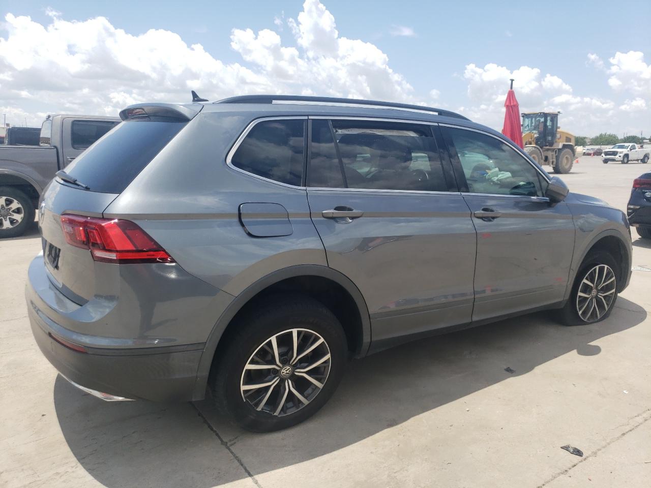2019 Volkswagen Tiguan Se Gray vin: 3VV3B7AX8KM154369