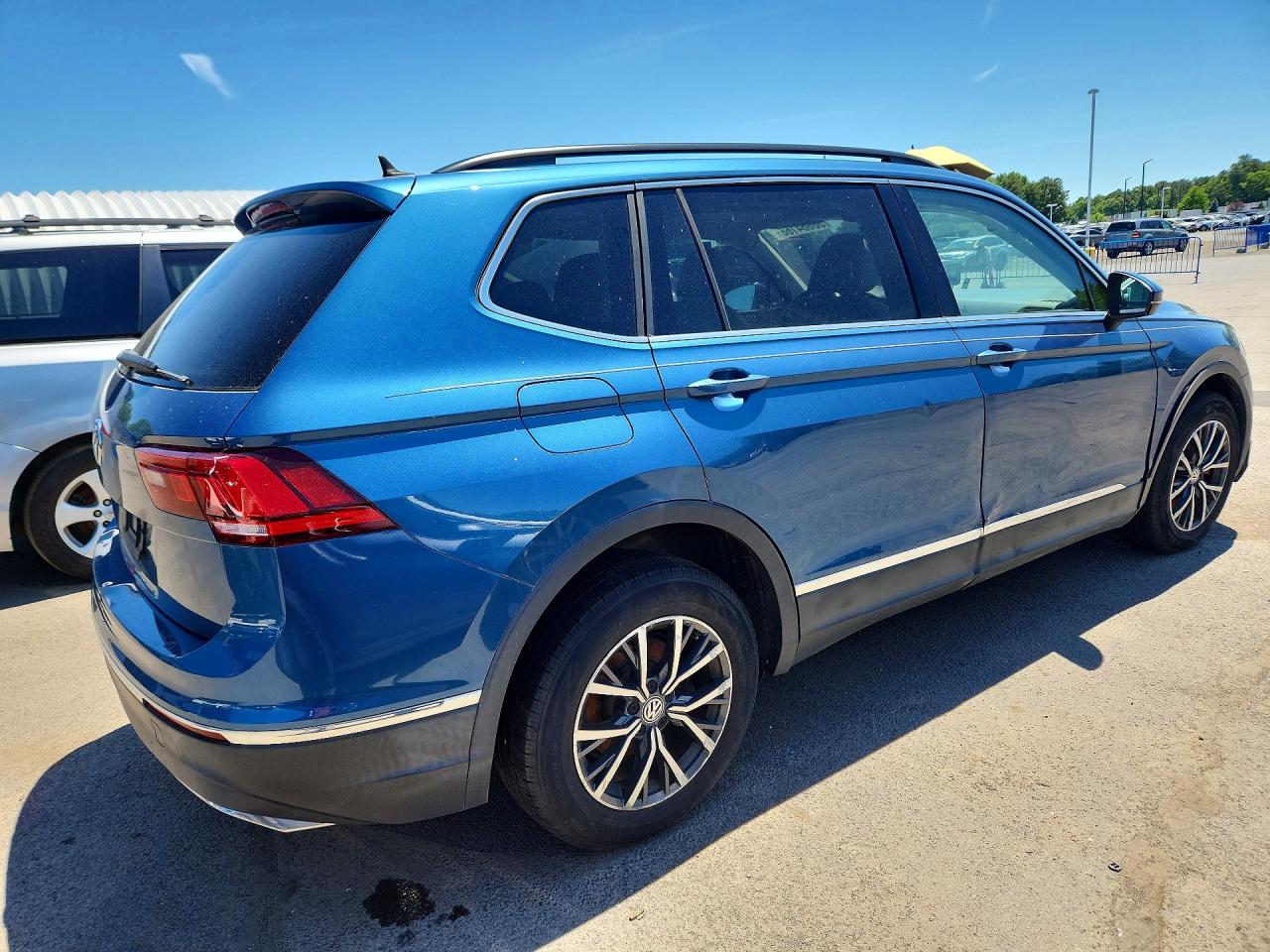 2020 Volkswagen Tiguan Se Синий vin: 3VV3B7AX8LM061806