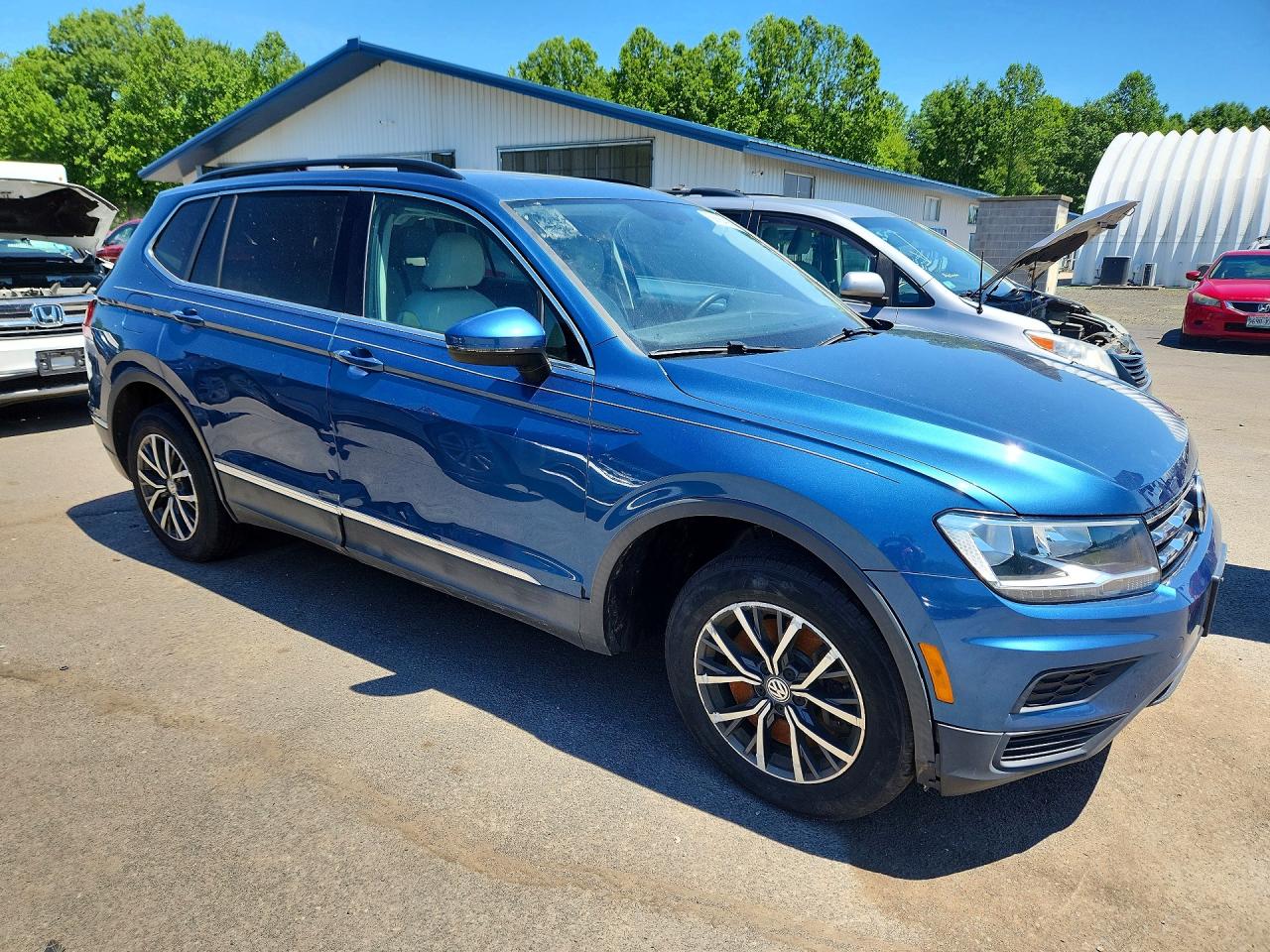 2020 Volkswagen Tiguan Se Синий vin: 3VV3B7AX8LM061806