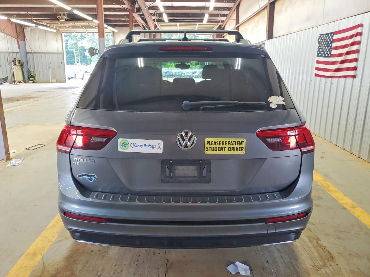 2020 Volkswagen Tiguan Se Gray vin: 3VV3B7AX8LM162473