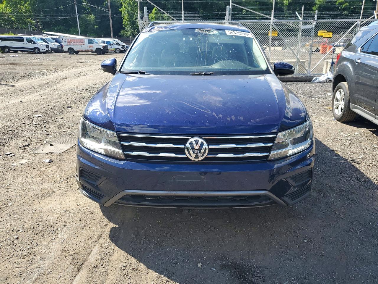 2021 Volkswagen Tiguan Se Blue vin: 3VV3B7AX8MM059040