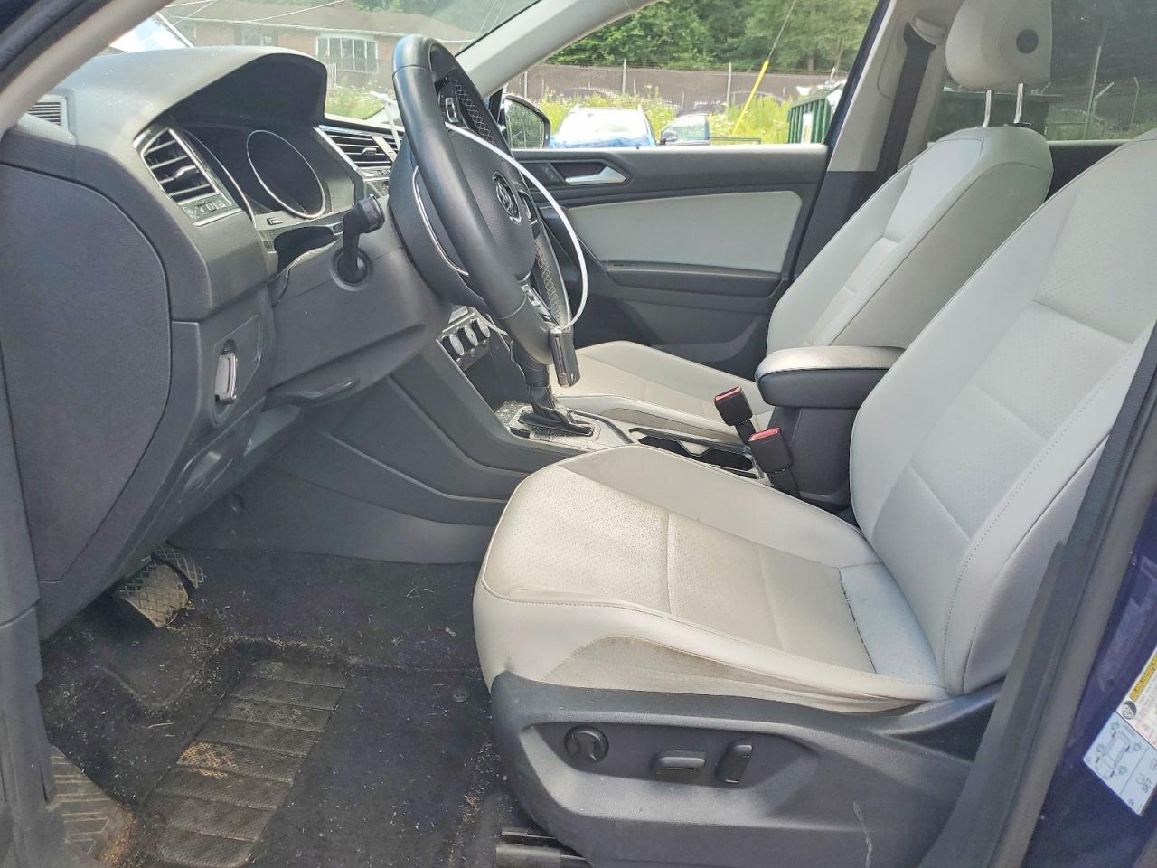 2021 Volkswagen Tiguan Se Blue vin: 3VV3B7AX8MM059040