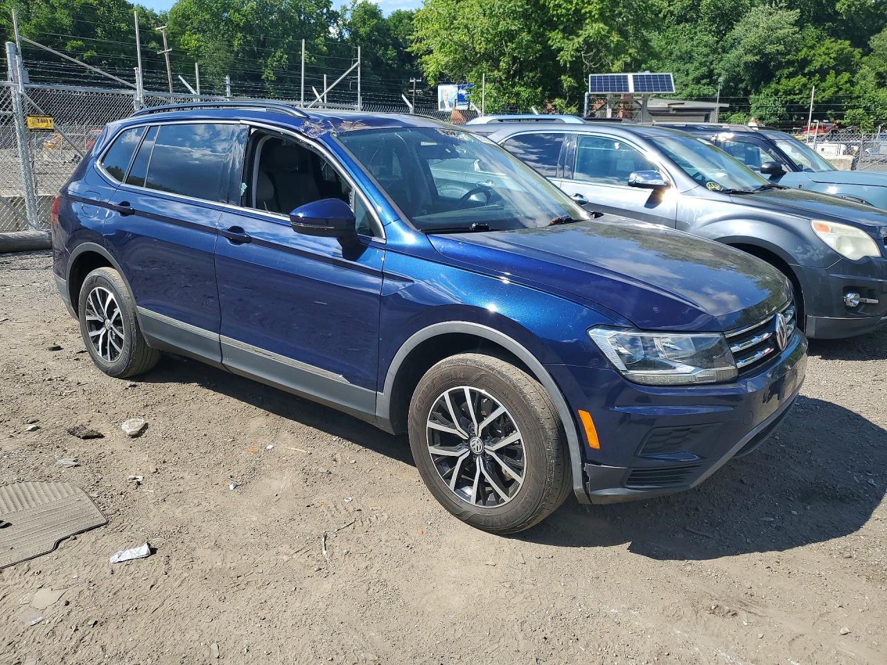 2021 Volkswagen Tiguan Se Blue vin: 3VV3B7AX8MM059040