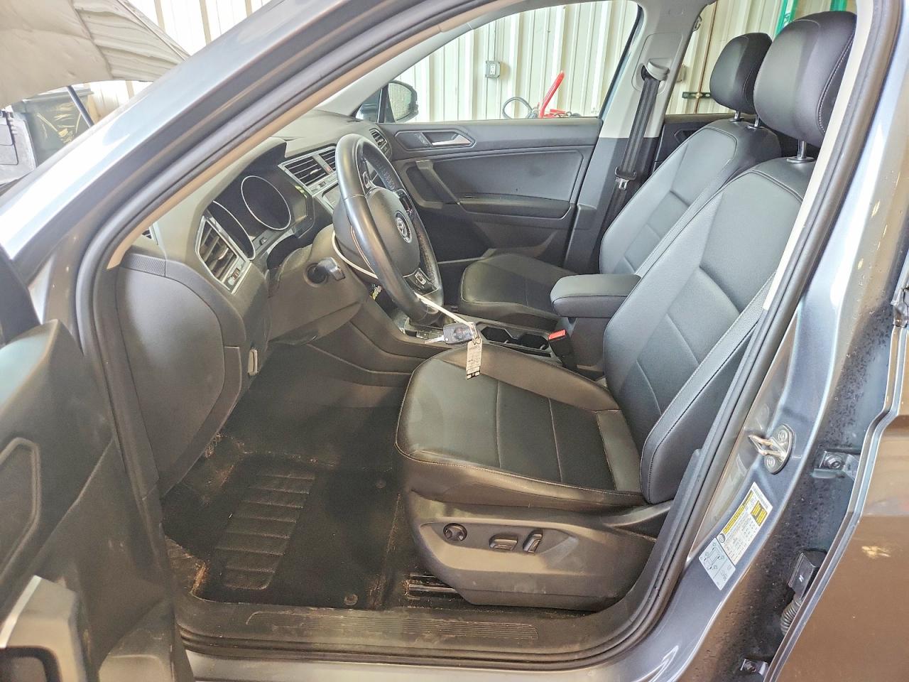 2020 Volkswagen Tiguan Se Charcoal vin: 3VV3B7AX9LM088500