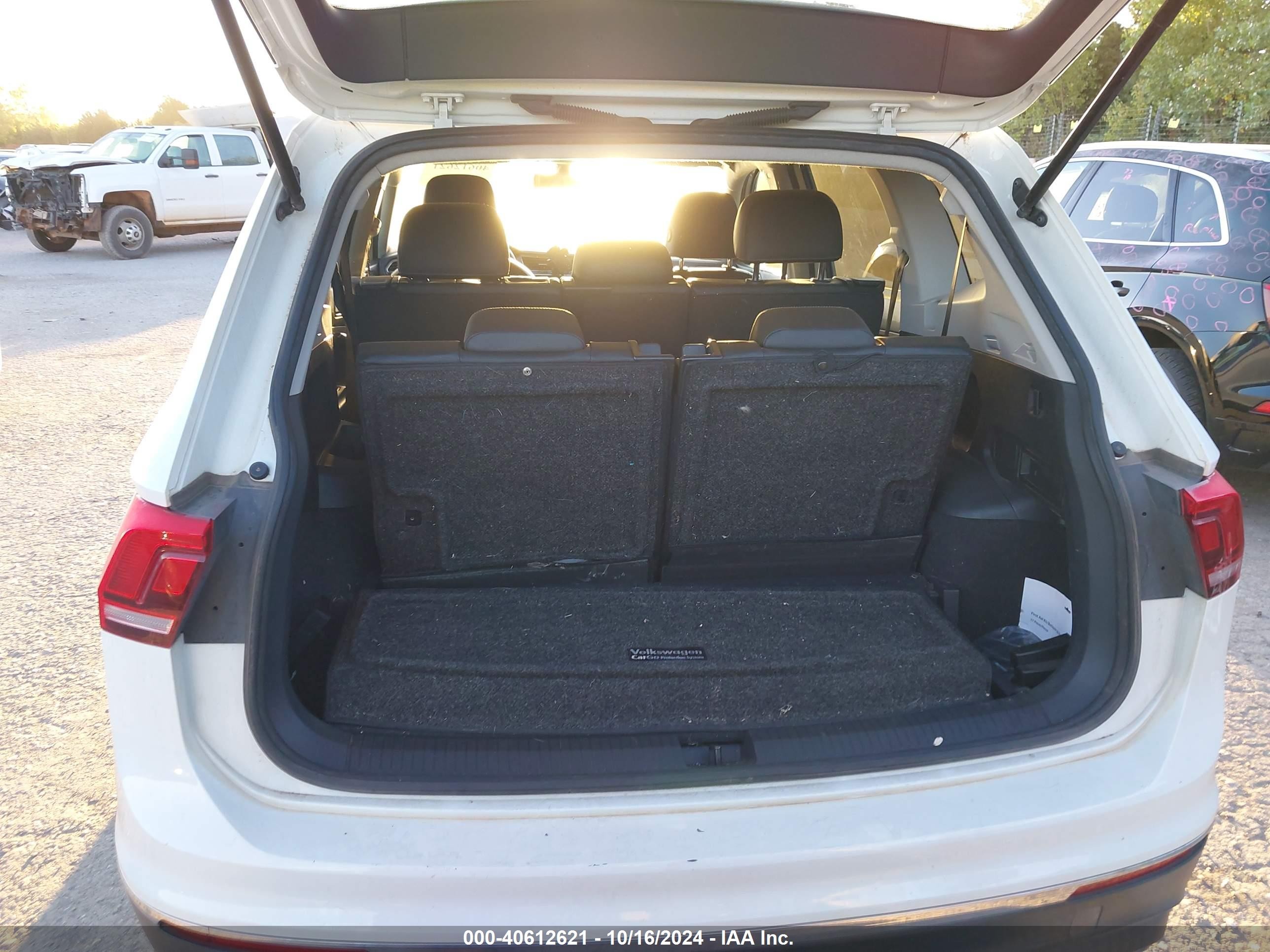 2018 Volkswagen Tiguan 2.0t Se/2.0t Sel White vin: 3VV3B7AXXJM190854