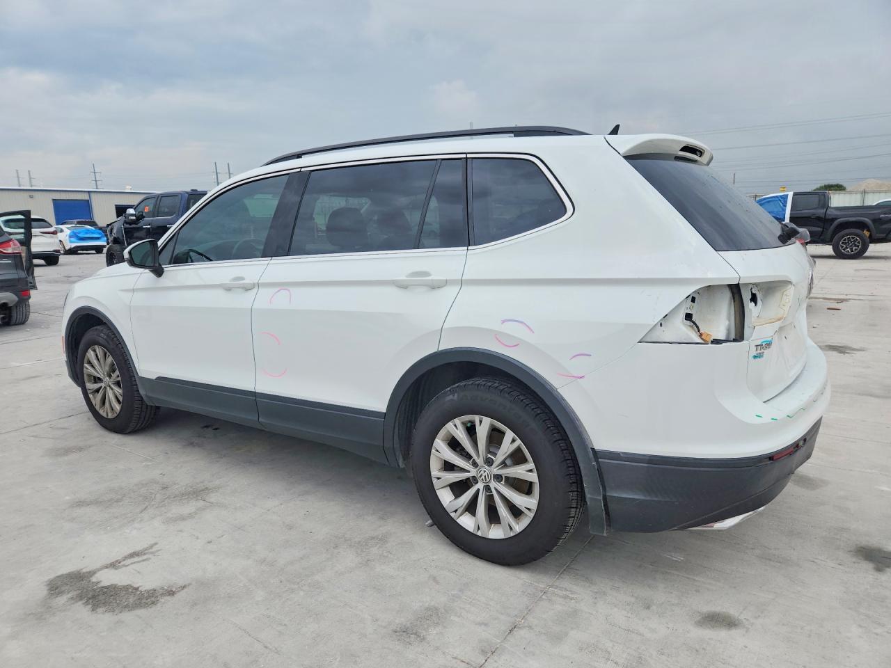 2019 Volkswagen Tiguan Se White vin: 3VV3B7AXXKM078735