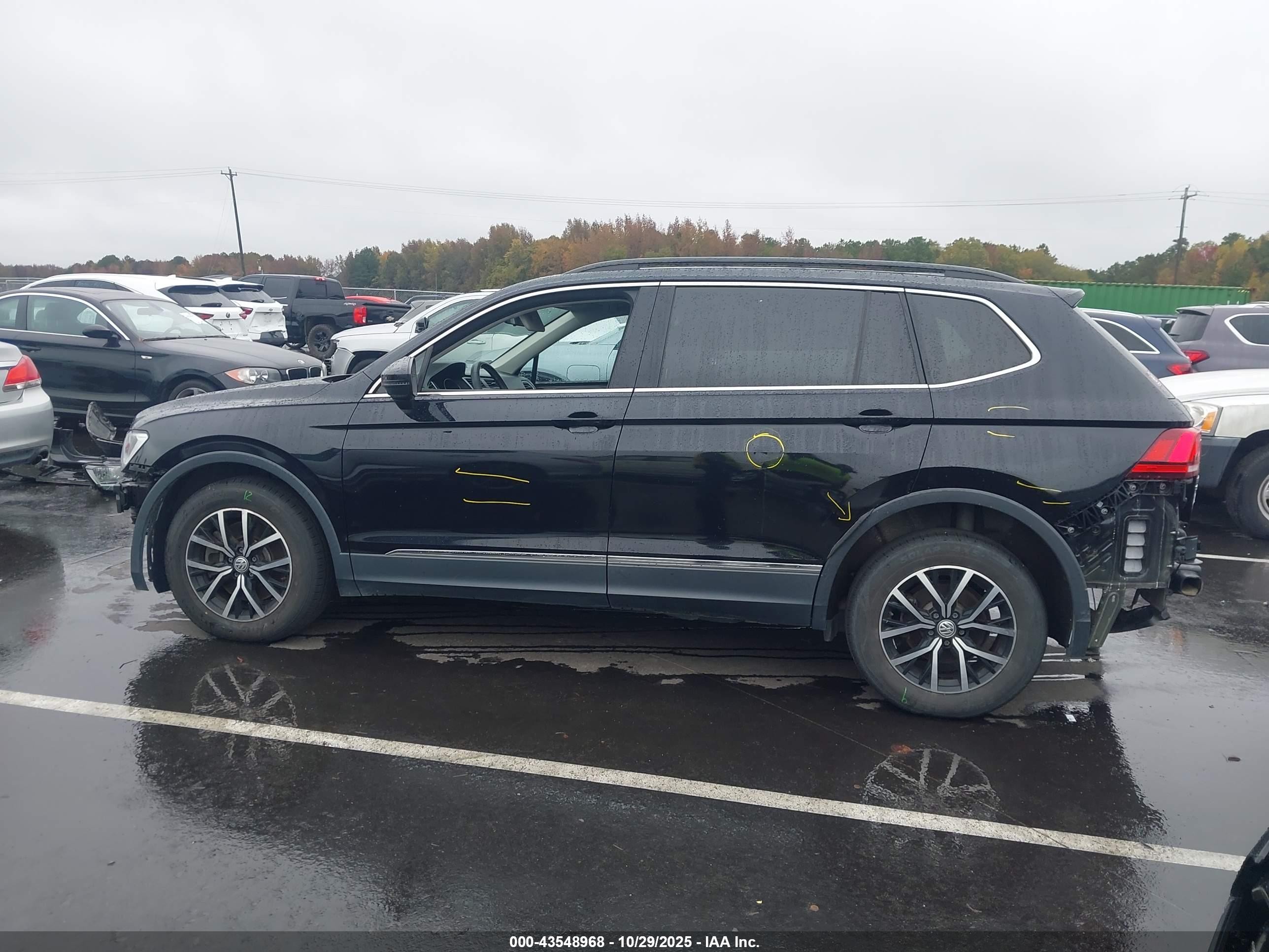 2021 Volkswagen Tiguan 2.0t Se/2.0t Se R-line Black/2.0t Sel Черный vin: 3VV3B7AXXMM077720