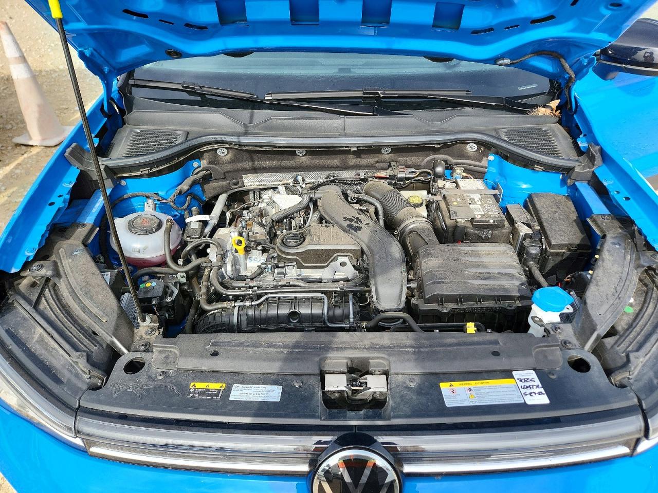 2025 Volkswagen Taos Se Black Blue vin: 3VV3C7B27SM007203