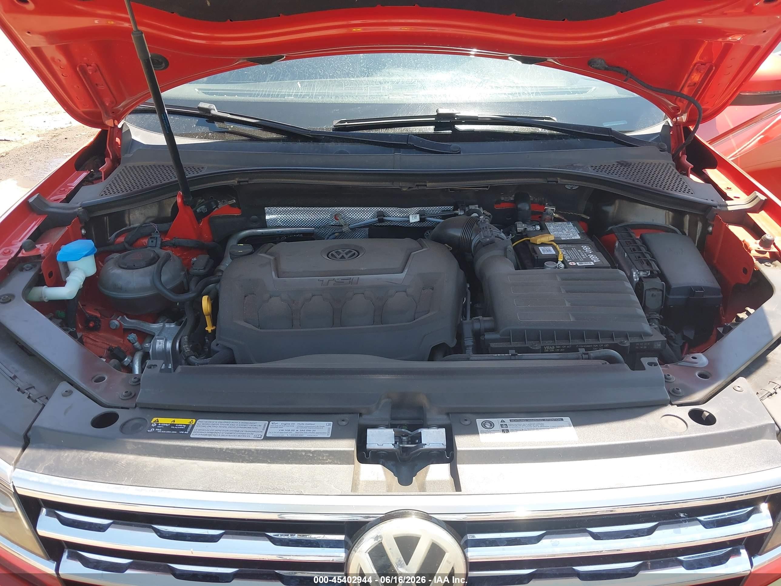 2019 Volkswagen Tiguan 2.0t Sel Premium/2.0t Sel Premium R-line Orange vin: 3VV4B7AX0KM039396