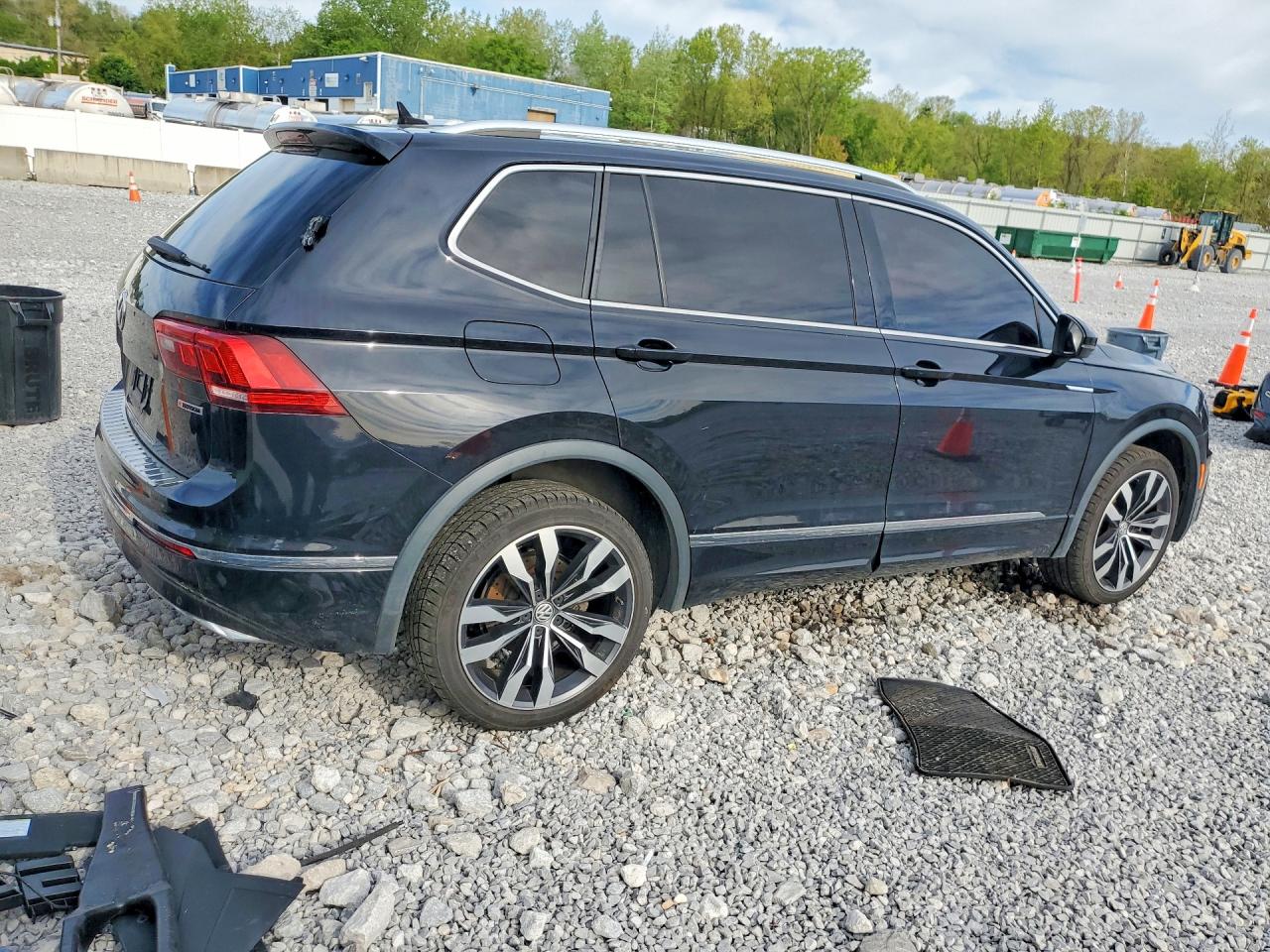2020 Volkswagen Tiguan Sel Premium R-line Черный vin: 3VV4B7AX0LM098577