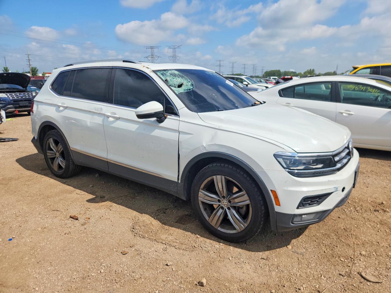 2018 Volkswagen Tiguan Sel Premium White vin: 3VV4B7AX1JM003831