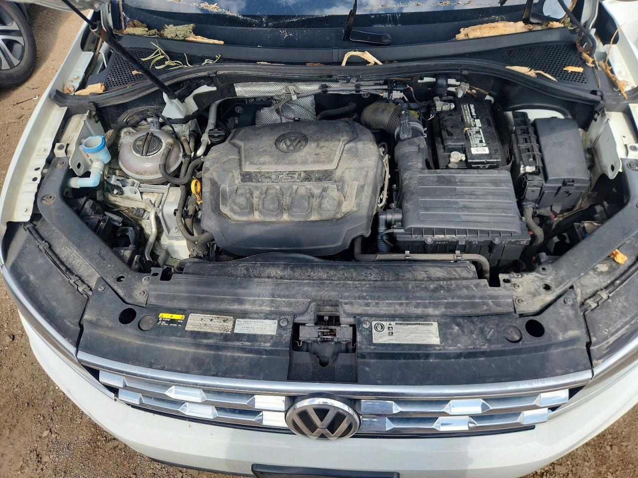 2018 Volkswagen Tiguan Sel Premium White vin: 3VV4B7AX1JM003831