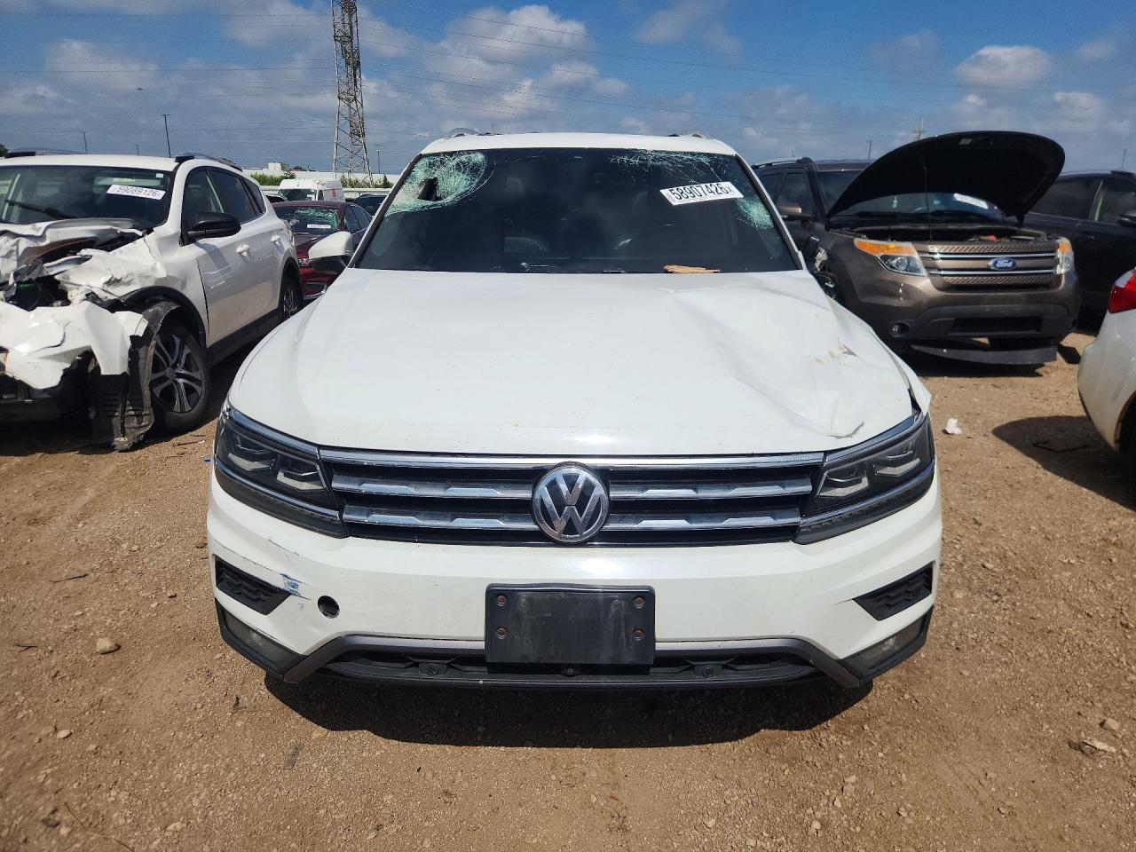 2018 Volkswagen Tiguan Sel Premium White vin: 3VV4B7AX1JM003831