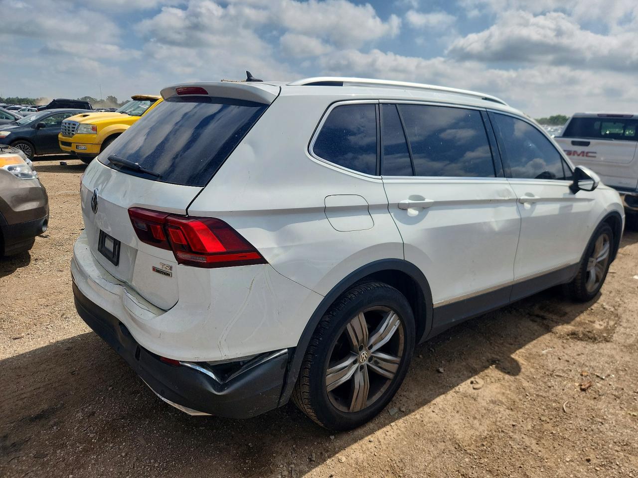 2018 Volkswagen Tiguan Sel Premium White vin: 3VV4B7AX1JM003831