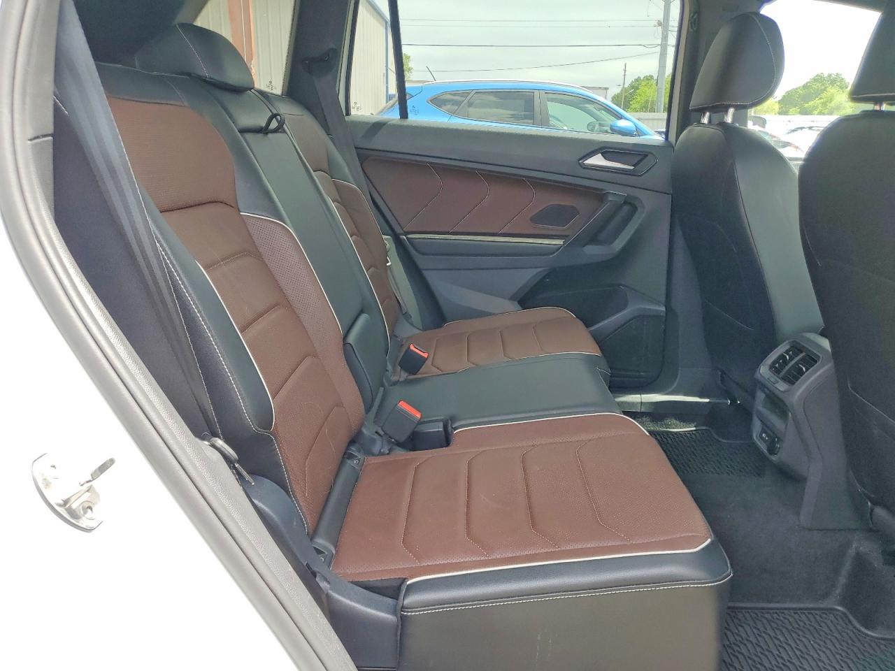 2024 Volkswagen Tiguan Sel R-line Black White vin: 3VV4B7AX2RM054069