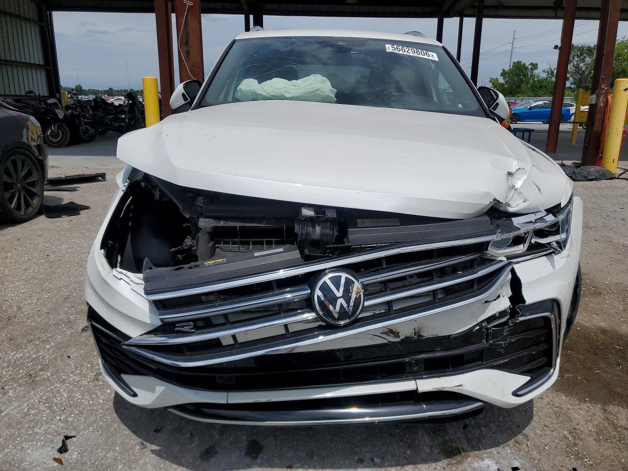 2024 Volkswagen Tiguan Sel R-line Black White vin: 3VV4B7AX2RM054069