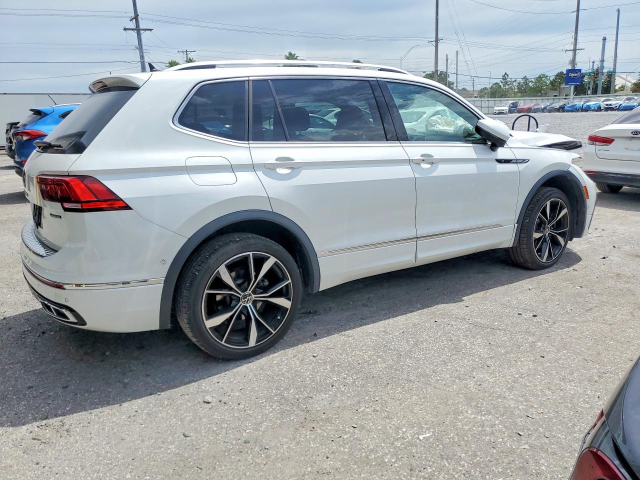 2024 Volkswagen Tiguan Sel R-line Black White vin: 3VV4B7AX2RM054069