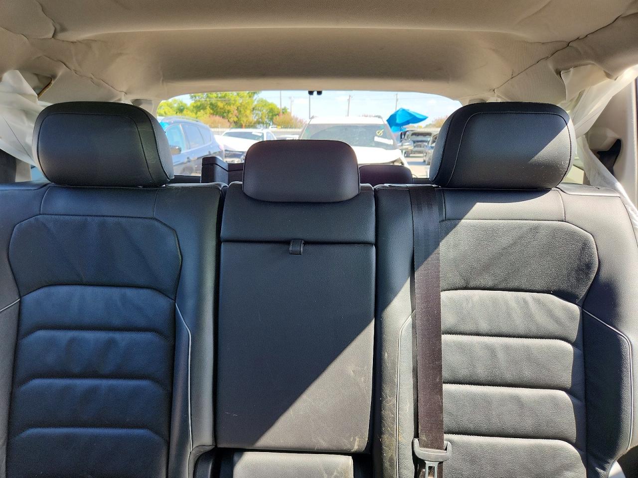 2018 Volkswagen Tiguan Sel Premium White vin: 3VV4B7AX7JM154995
