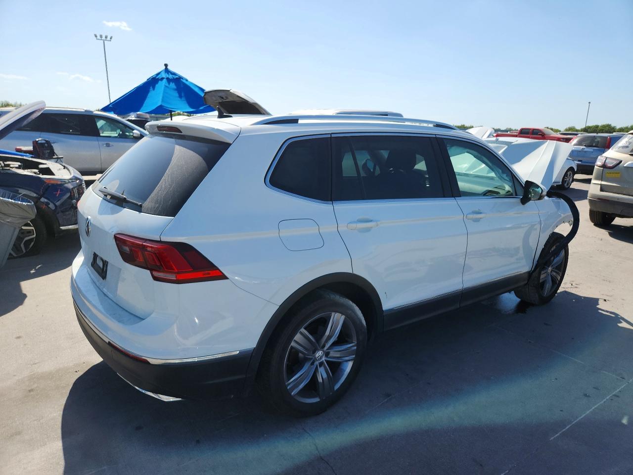 2018 Volkswagen Tiguan Sel Premium White vin: 3VV4B7AX7JM154995