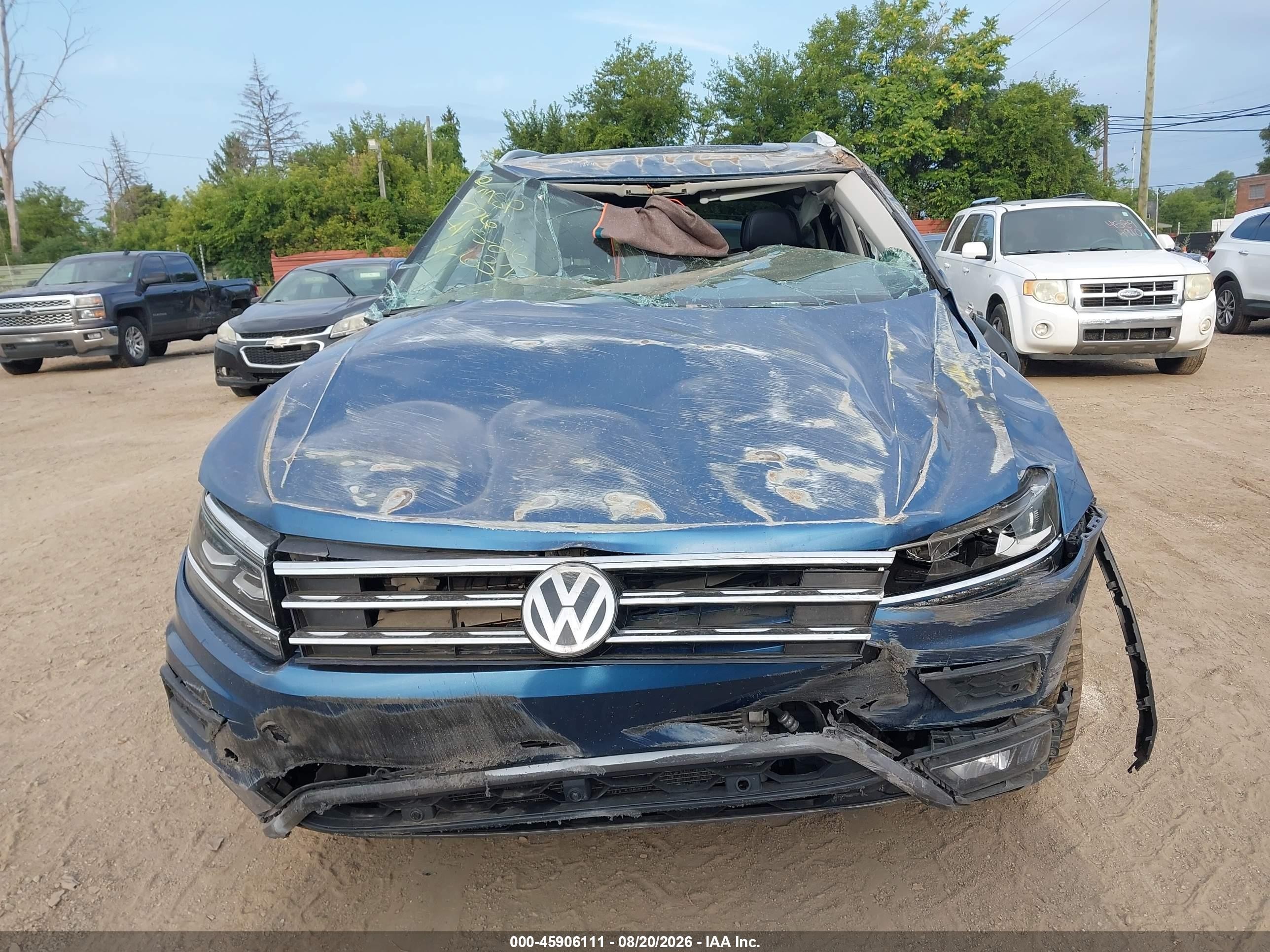 2018 Volkswagen Tiguan 2.0t Sel Premium Blue vin: 3VV4B7AX8JM196317
