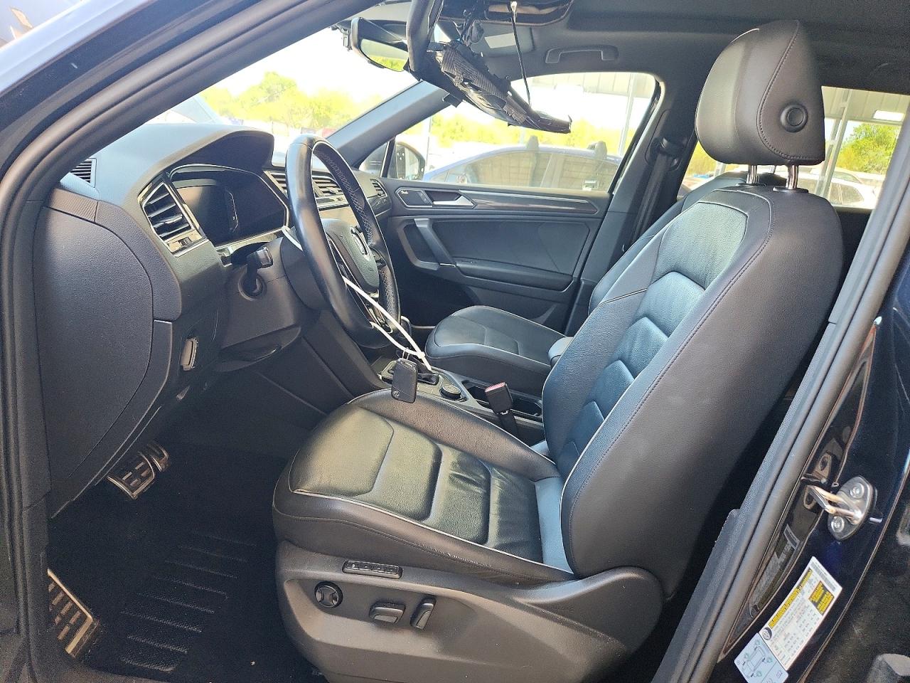 2020 Volkswagen Tiguan Sel Premium R-line Черный vin: 3VV4B7AXXLM072813
