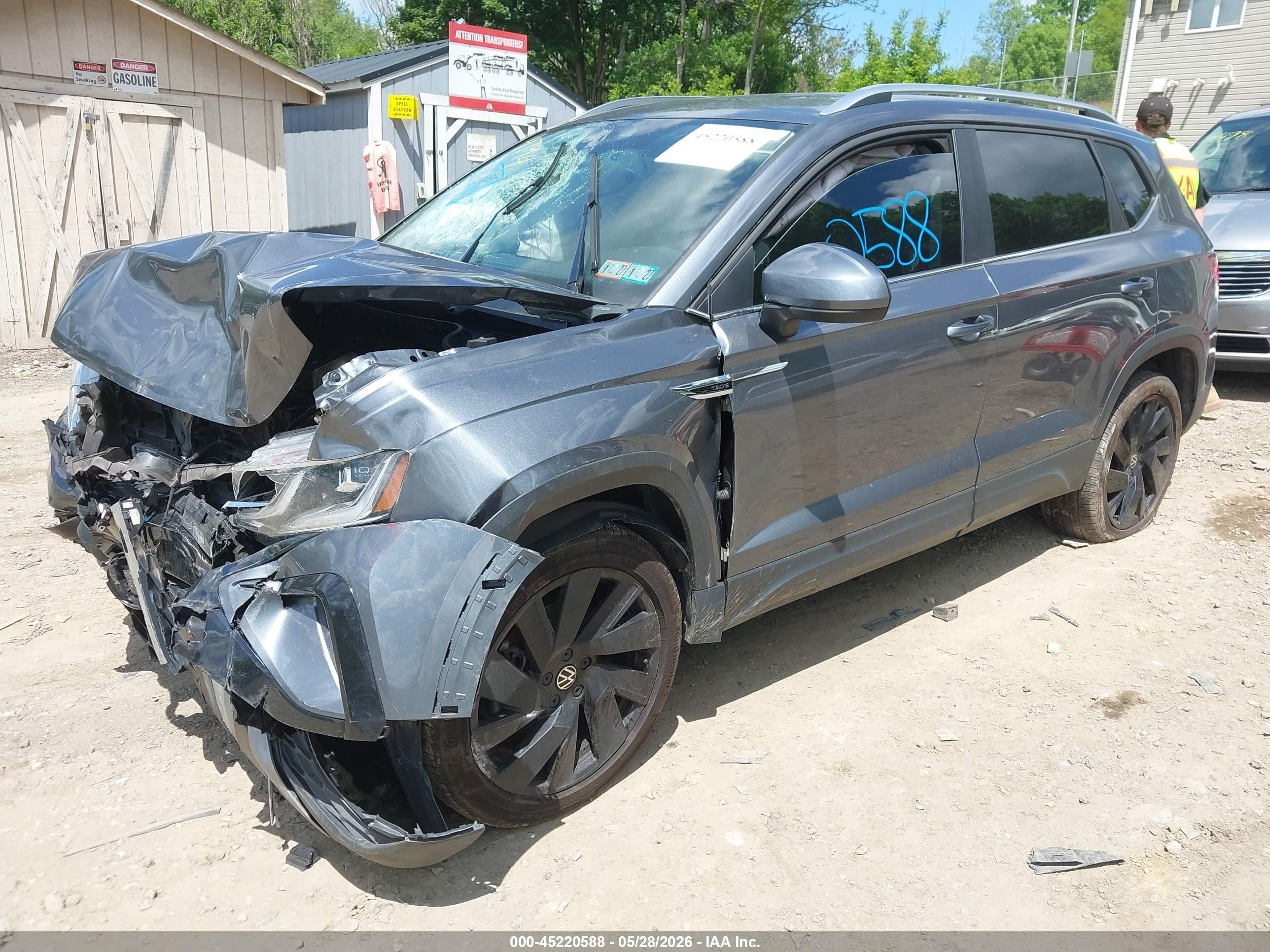 2024 Volkswagen Taos 1.5t Sel Gray vin: 3VV4X7B20RM034794