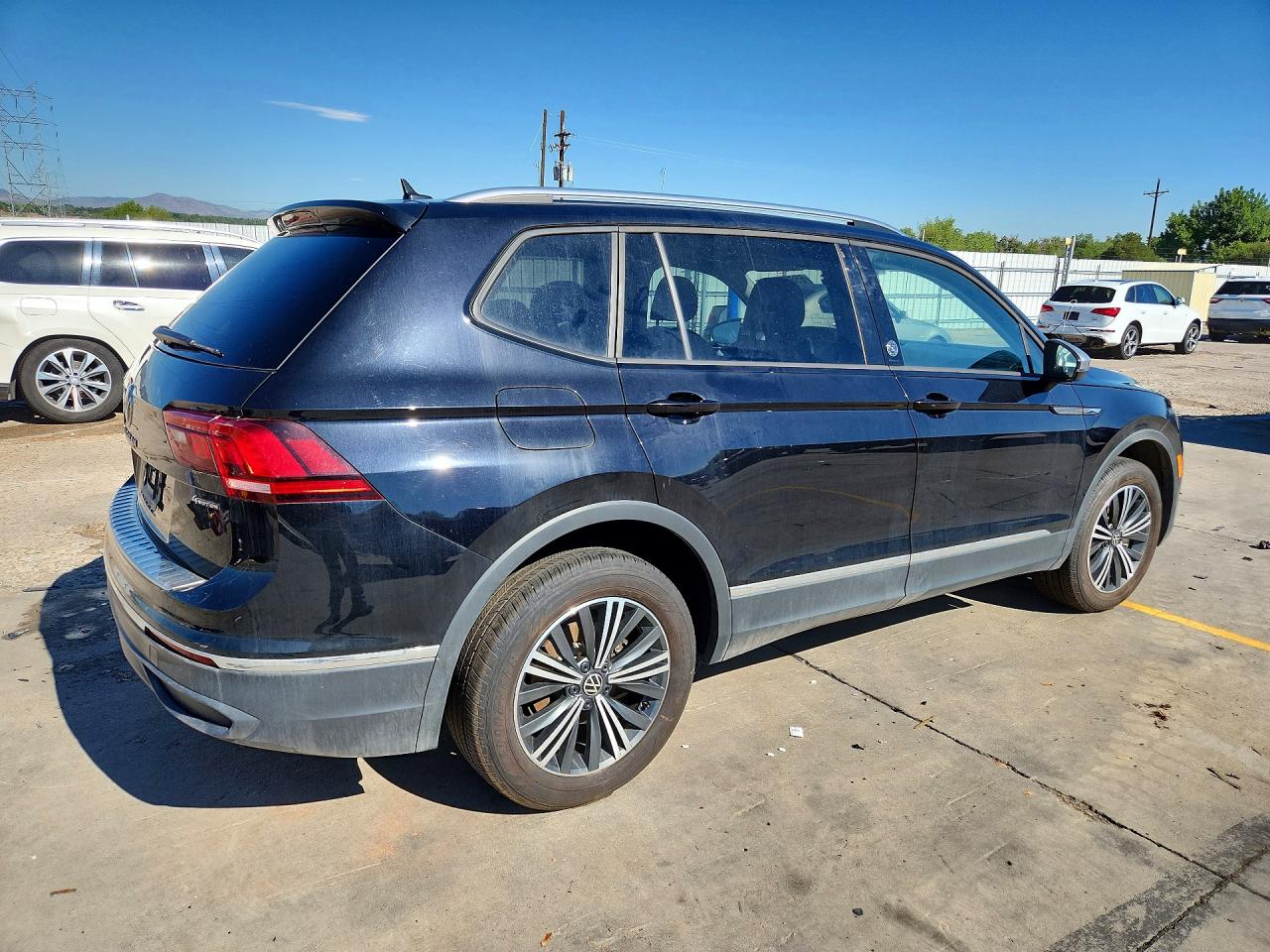 2024 Volkswagen Tiguan Wolfsburg Black vin: 3VV5B7AX0RM227480