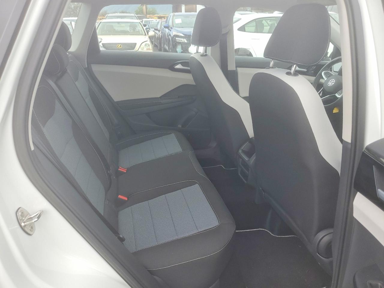 2025 Volkswagen Taos S Белый vin: 3VV5C7B24SM089318