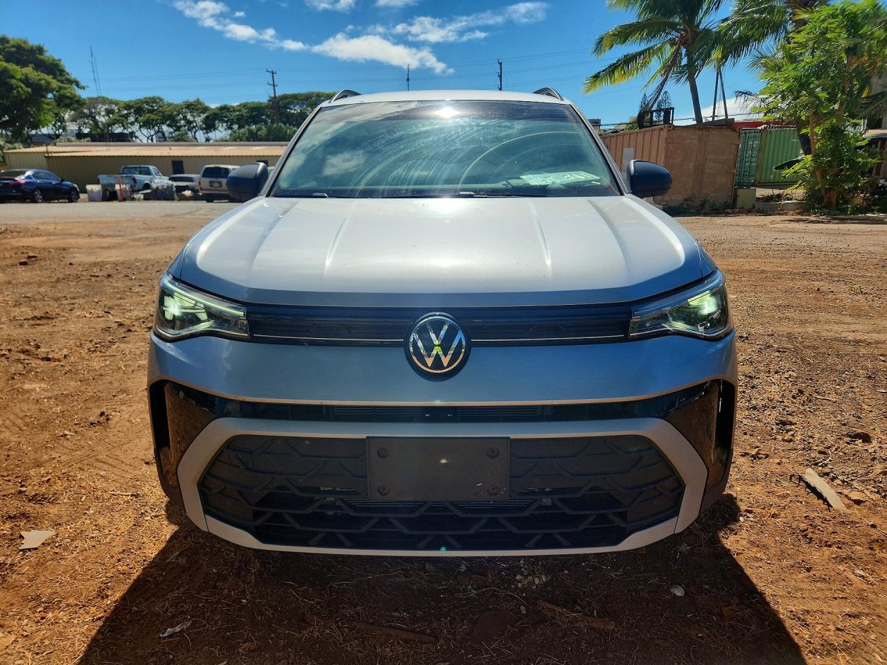 2025 Volkswagen Taos Silver vin: 3VV5C7B27SM012443