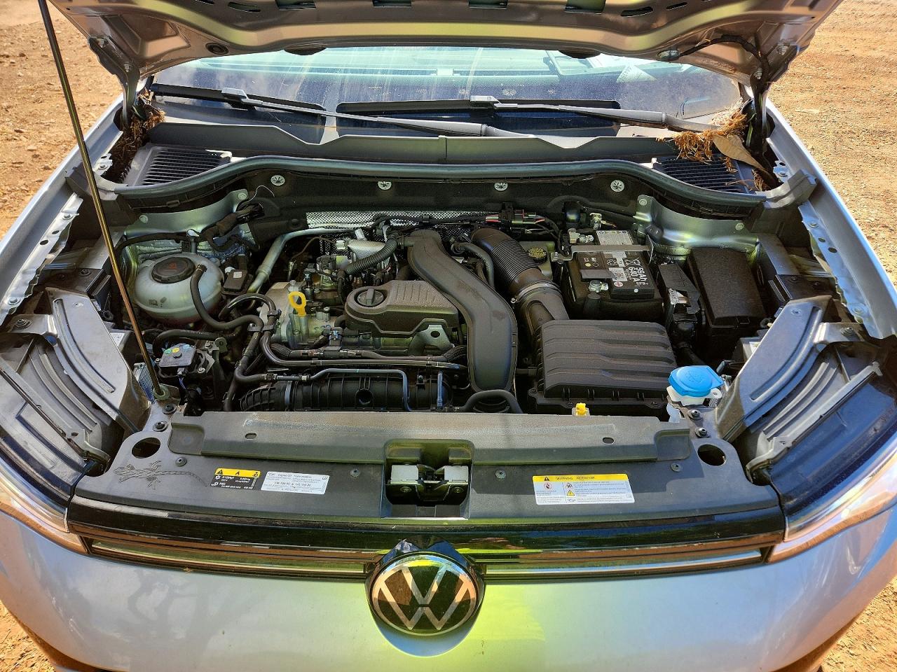 2025 Volkswagen Taos Silver vin: 3VV5C7B27SM012443