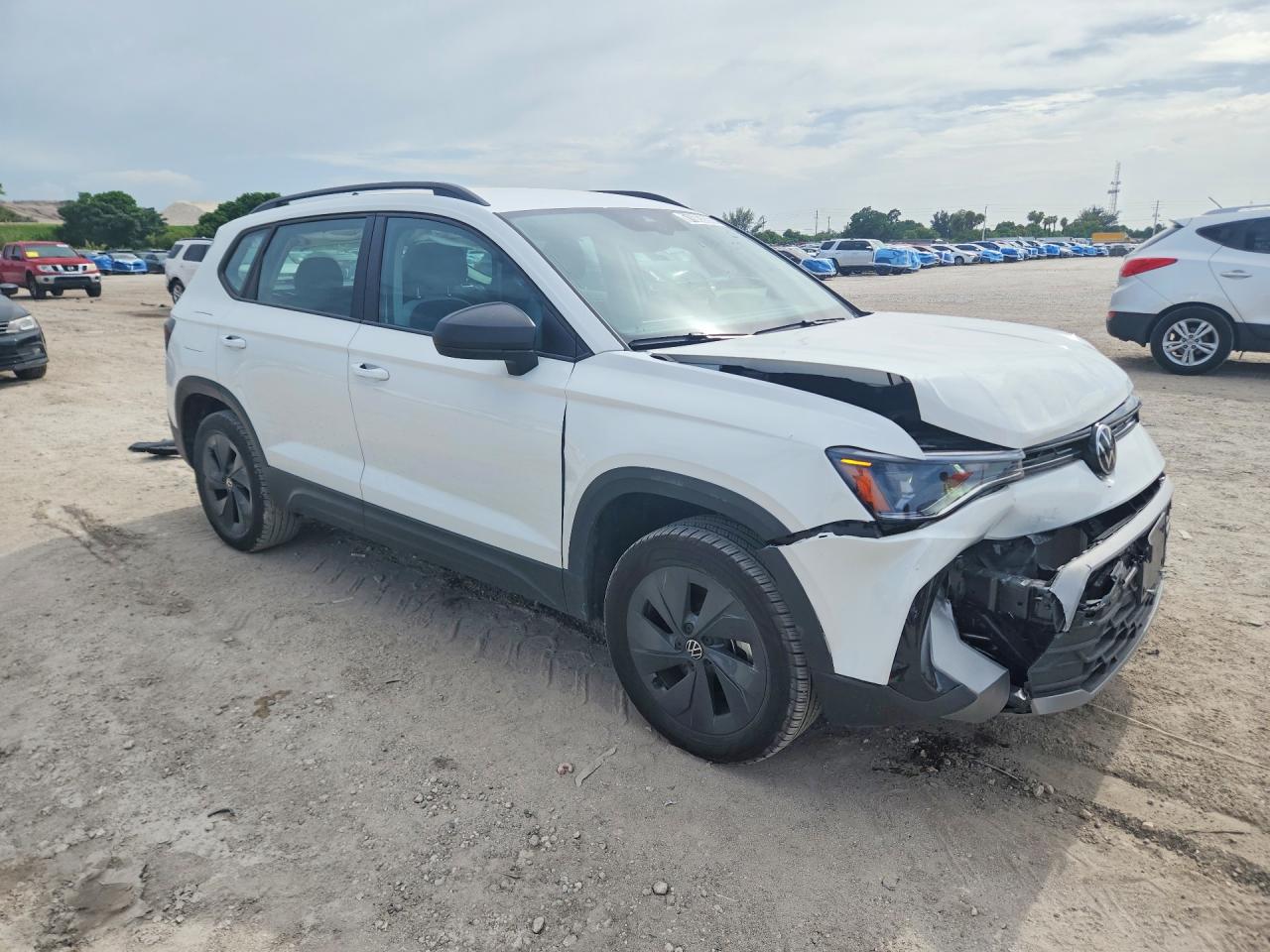 2026 Volkswagen Taos S White vin: 3VV5C7B27TM000178