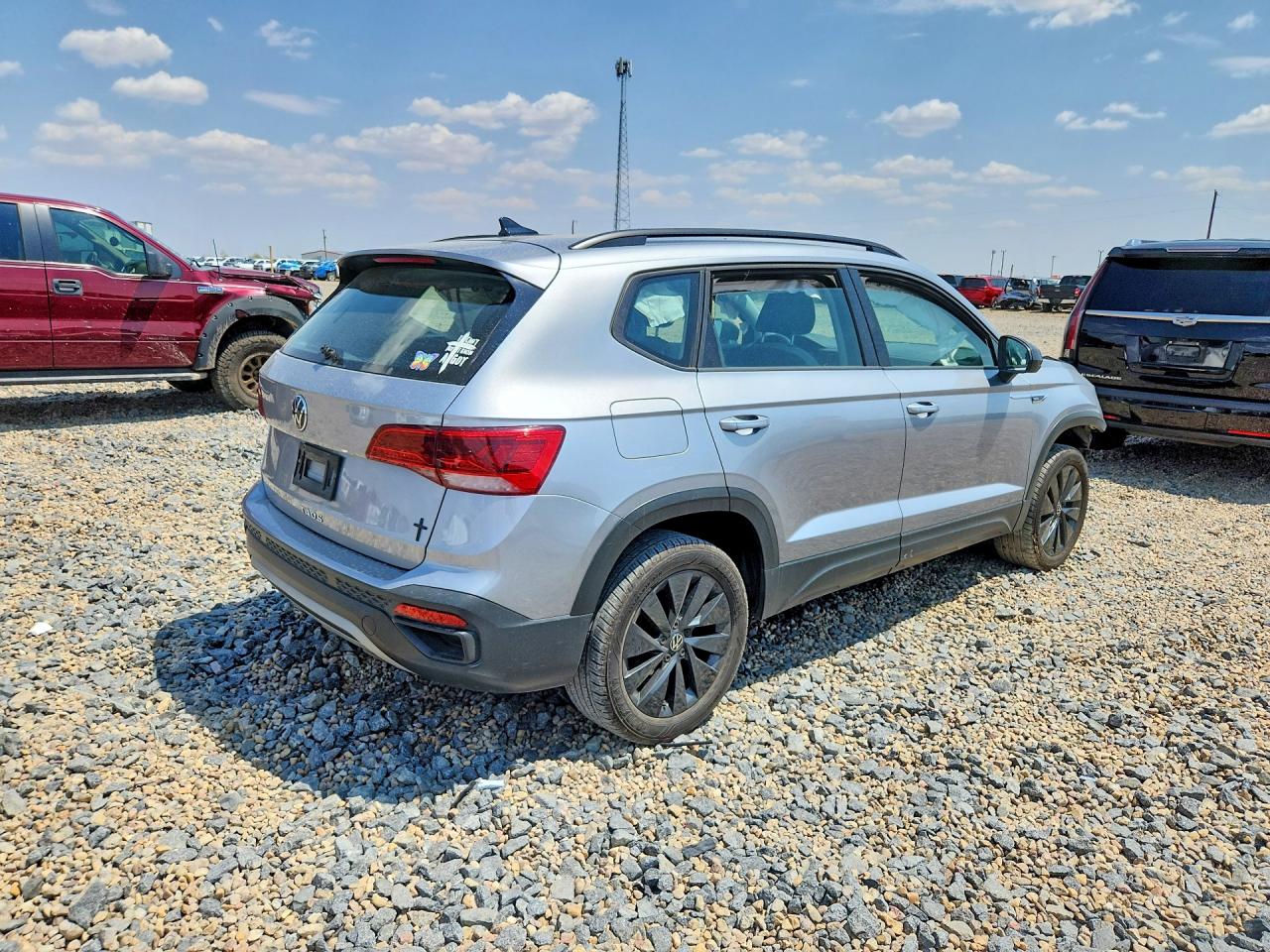 2024 Volkswagen Taos S Silver vin: 3VV5X7B21RM116392