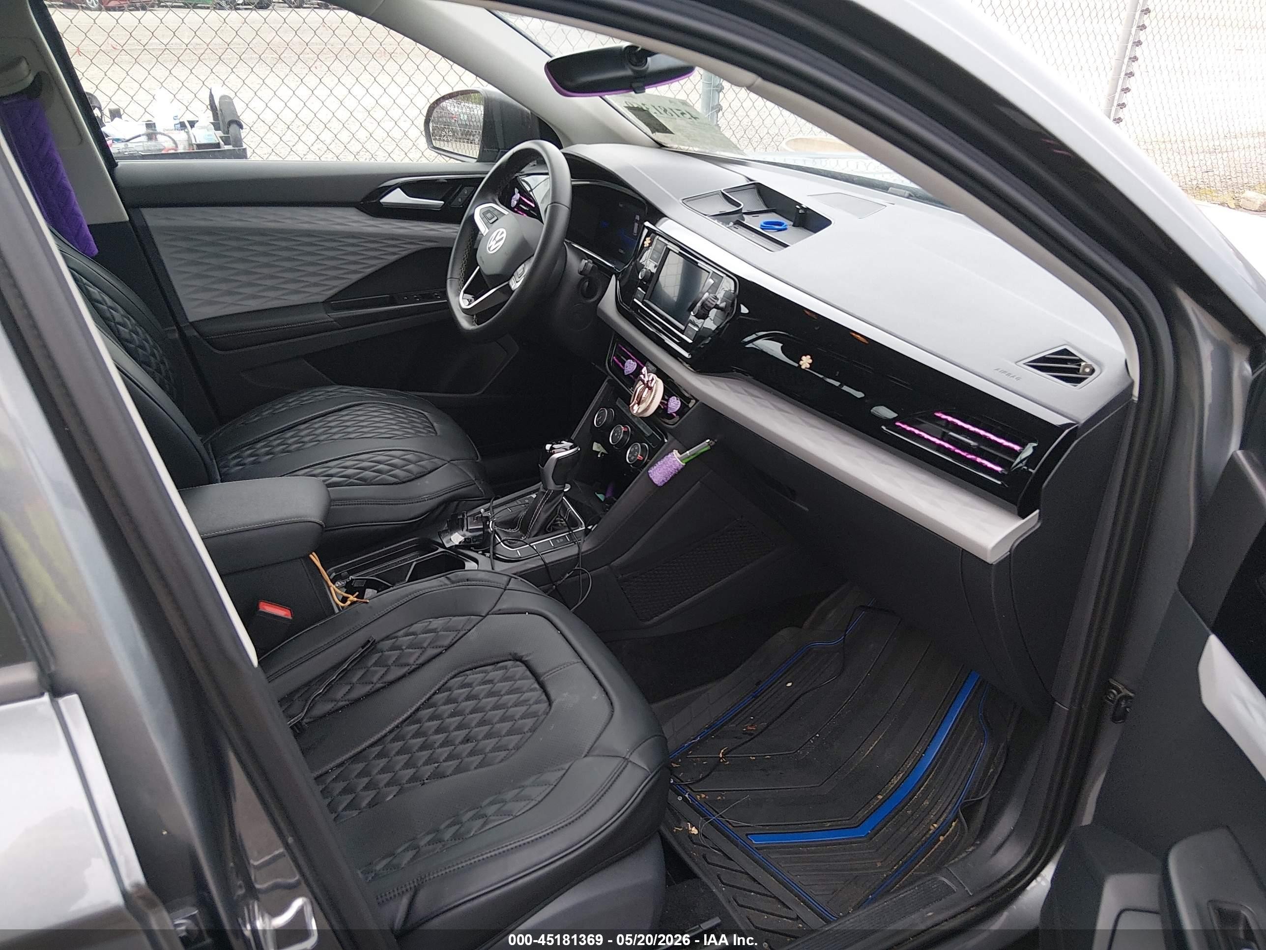 2024 Volkswagen Taos 1.5t S Серый vin: 3VV5X7B24RM047195