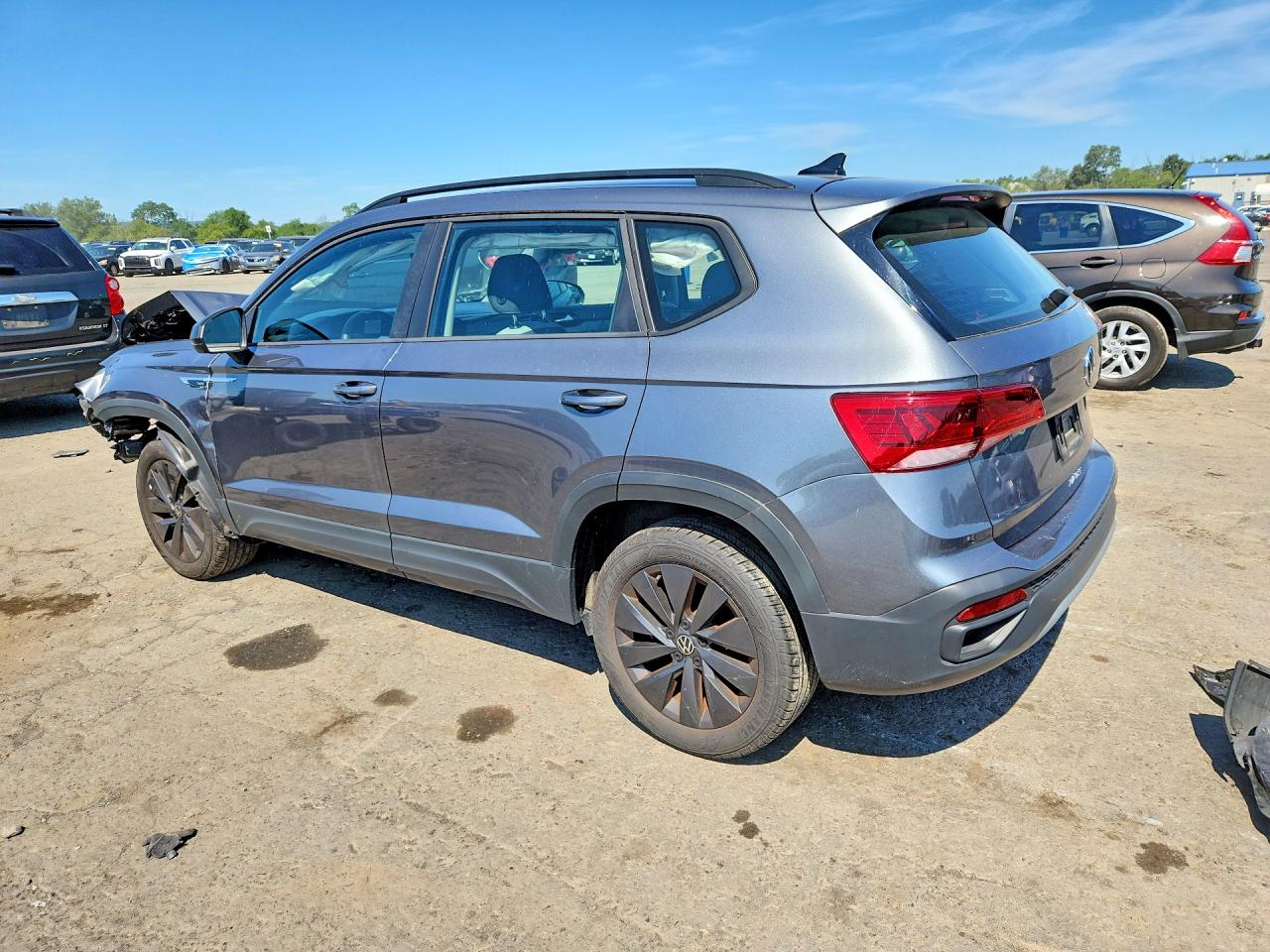2024 Volkswagen Taos S Gray vin: 3VV5X7B24RM074669