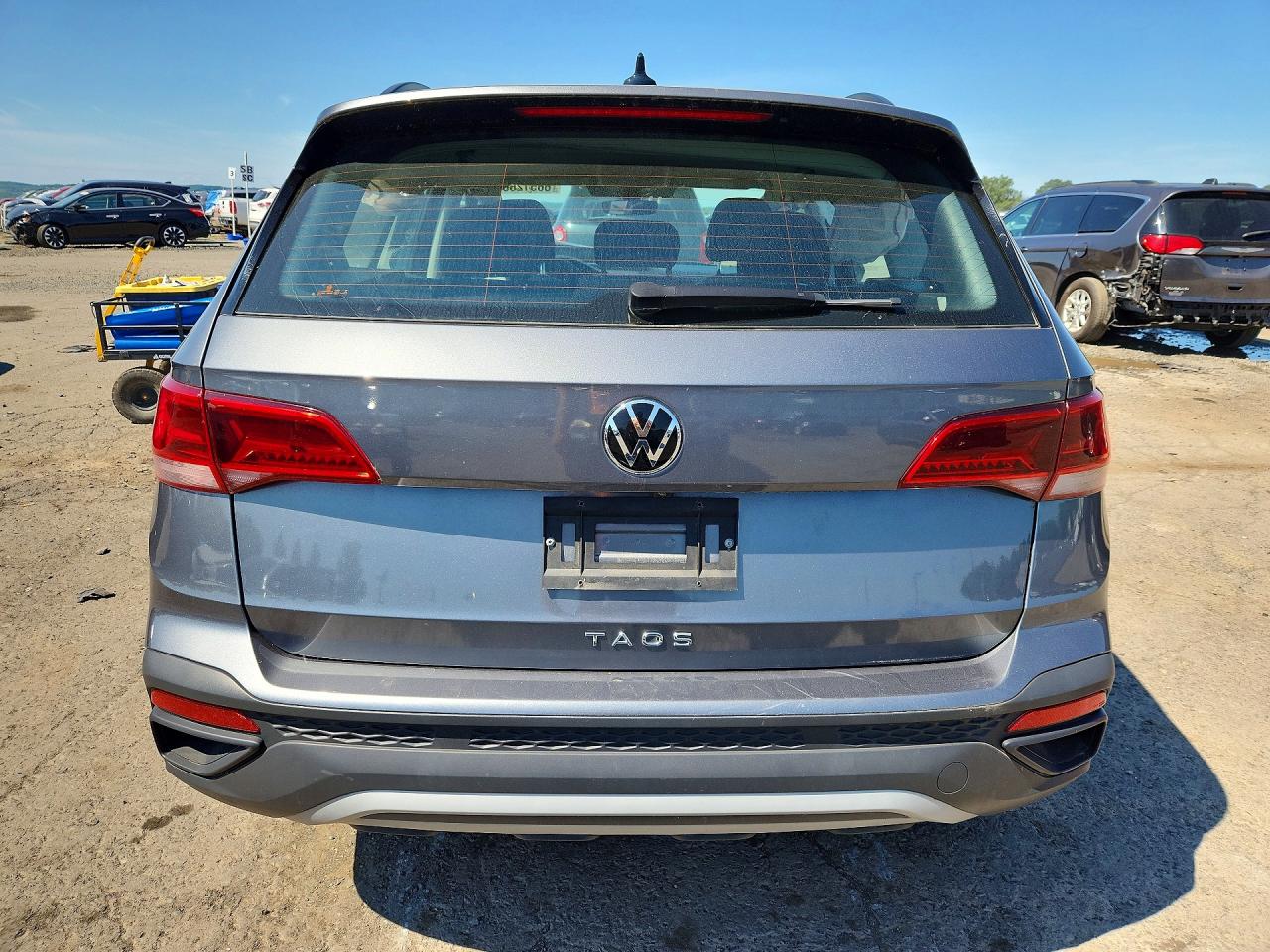 2024 Volkswagen Taos S Gray vin: 3VV5X7B24RM074669