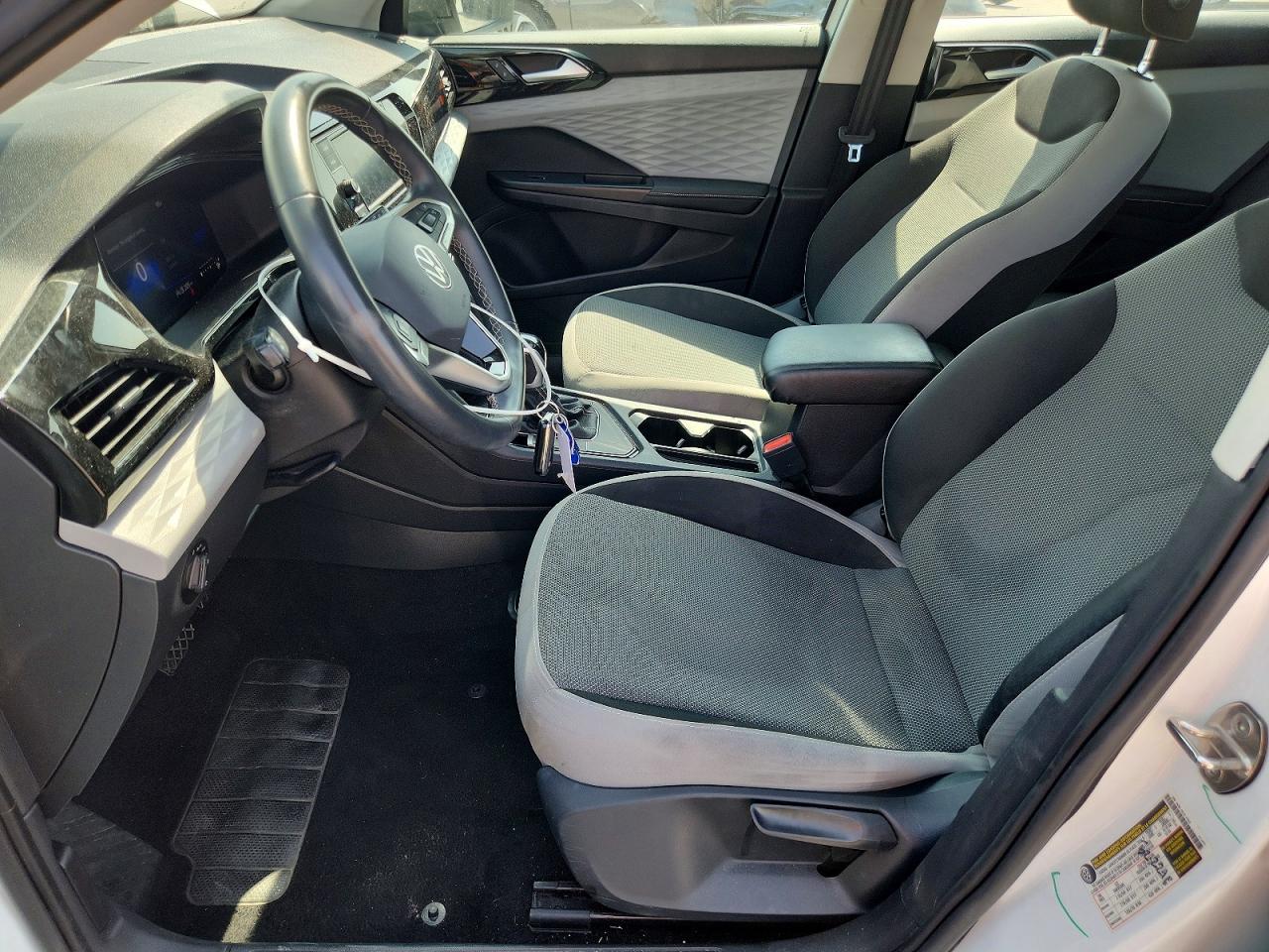 2024 Volkswagen Taos S Белый vin: 3VV5X7B25RM008289