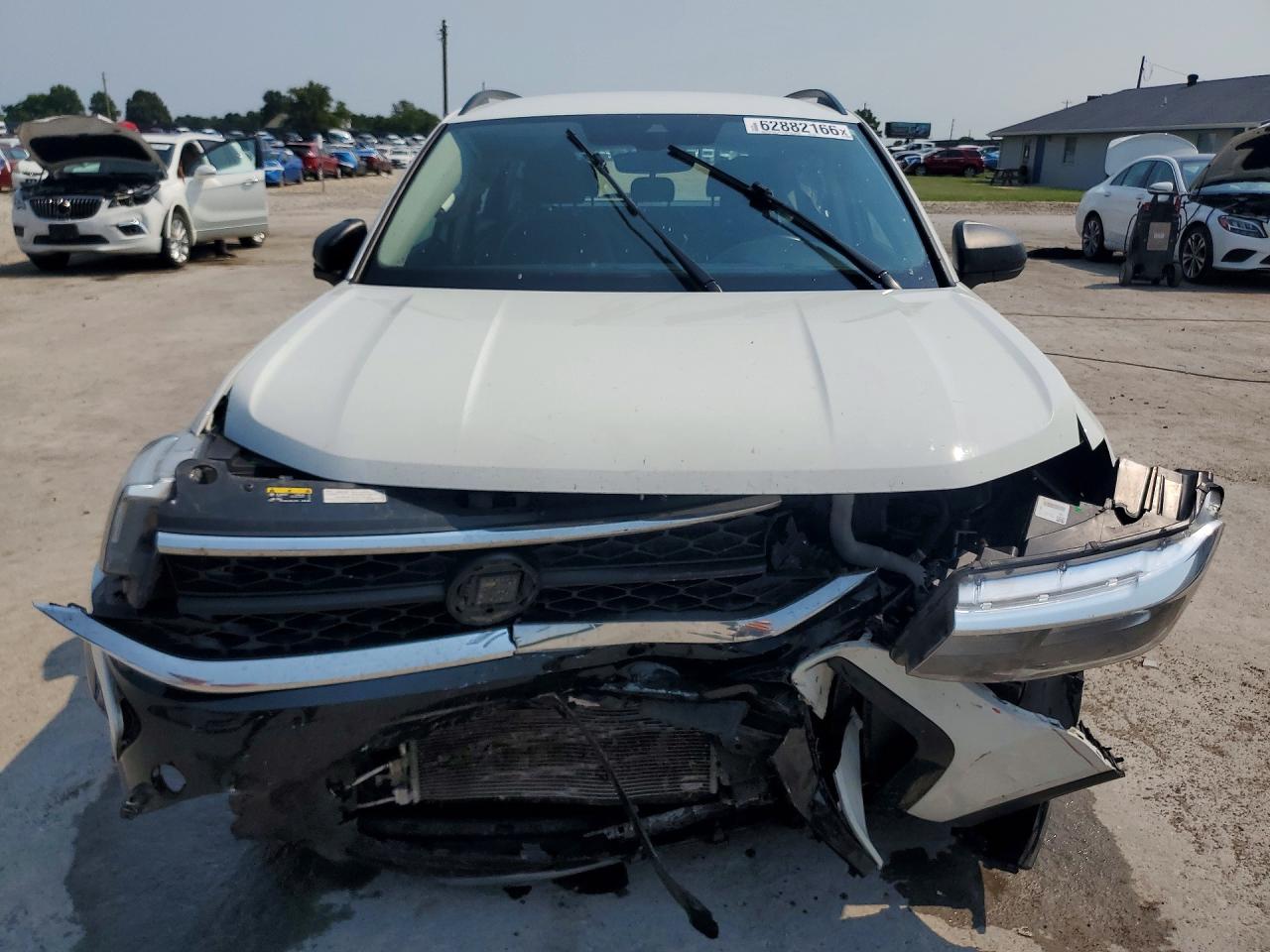 2024 Volkswagen Taos S Белый vin: 3VV5X7B26RM103685