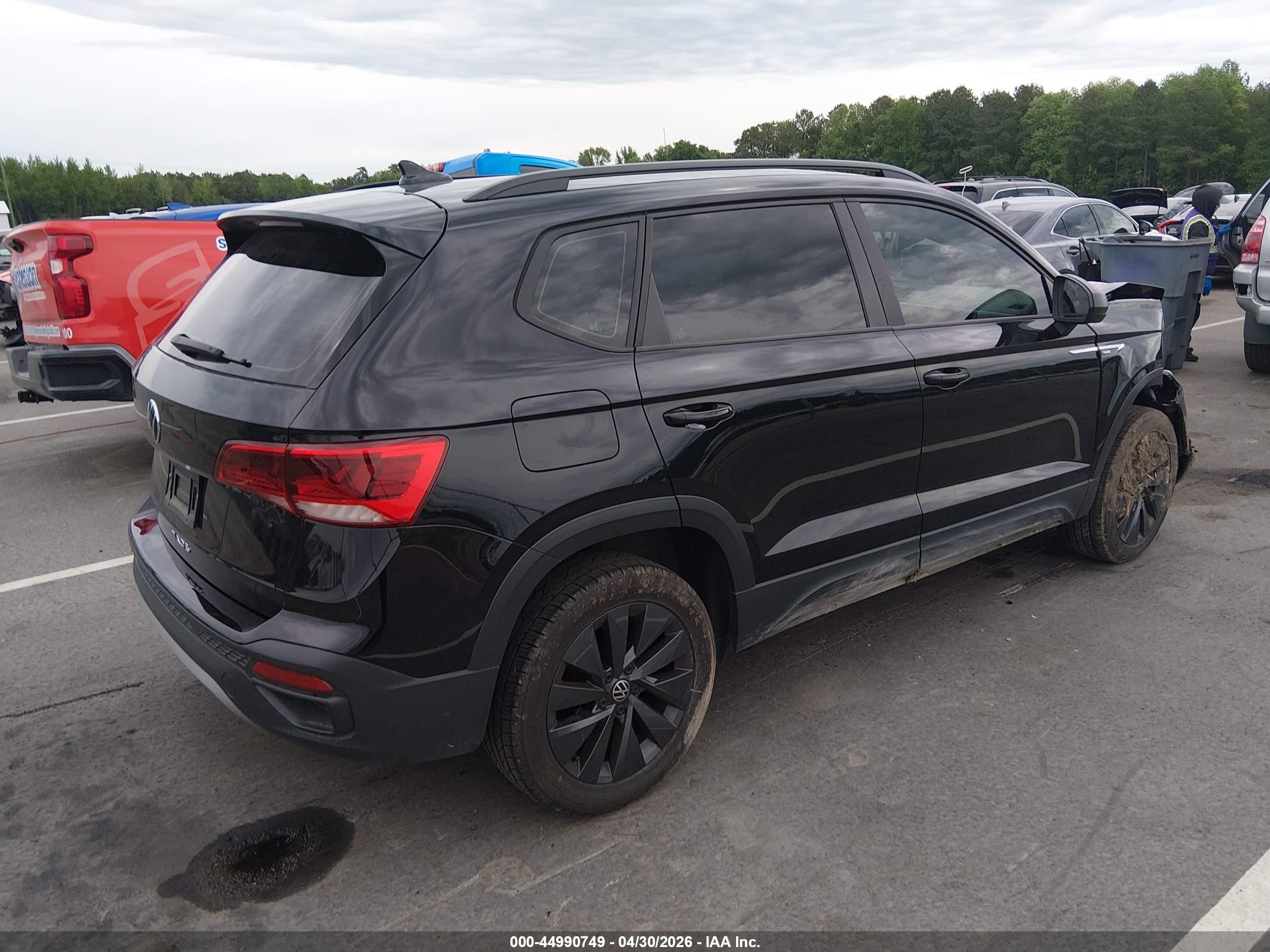 2024 Volkswagen Taos 1.5t S Черный vin: 3VV5X7B28RM058832
