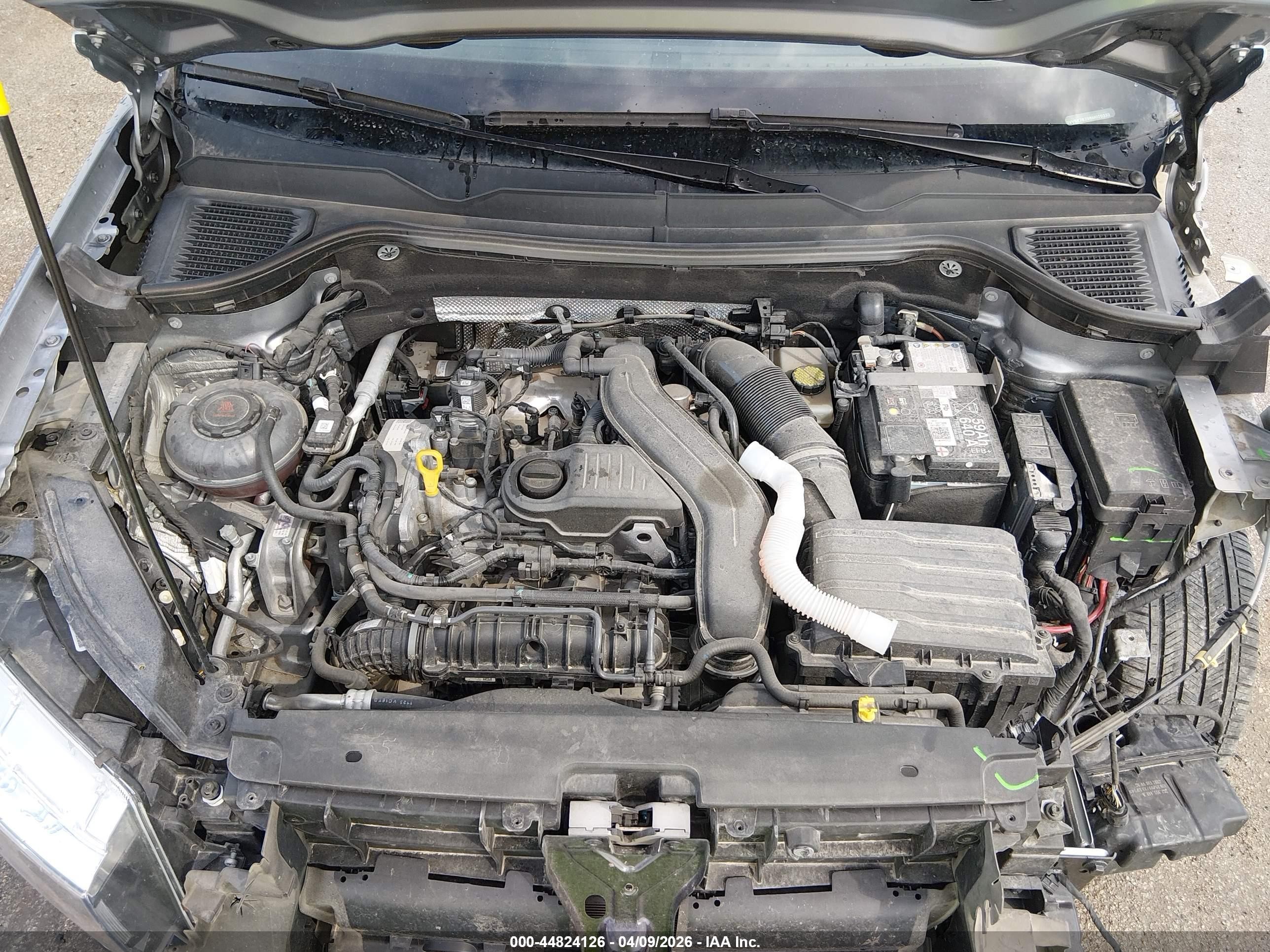 2024 Volkswagen Taos 1.5t S Серебряный vin: 3VV5X7B29RM020333