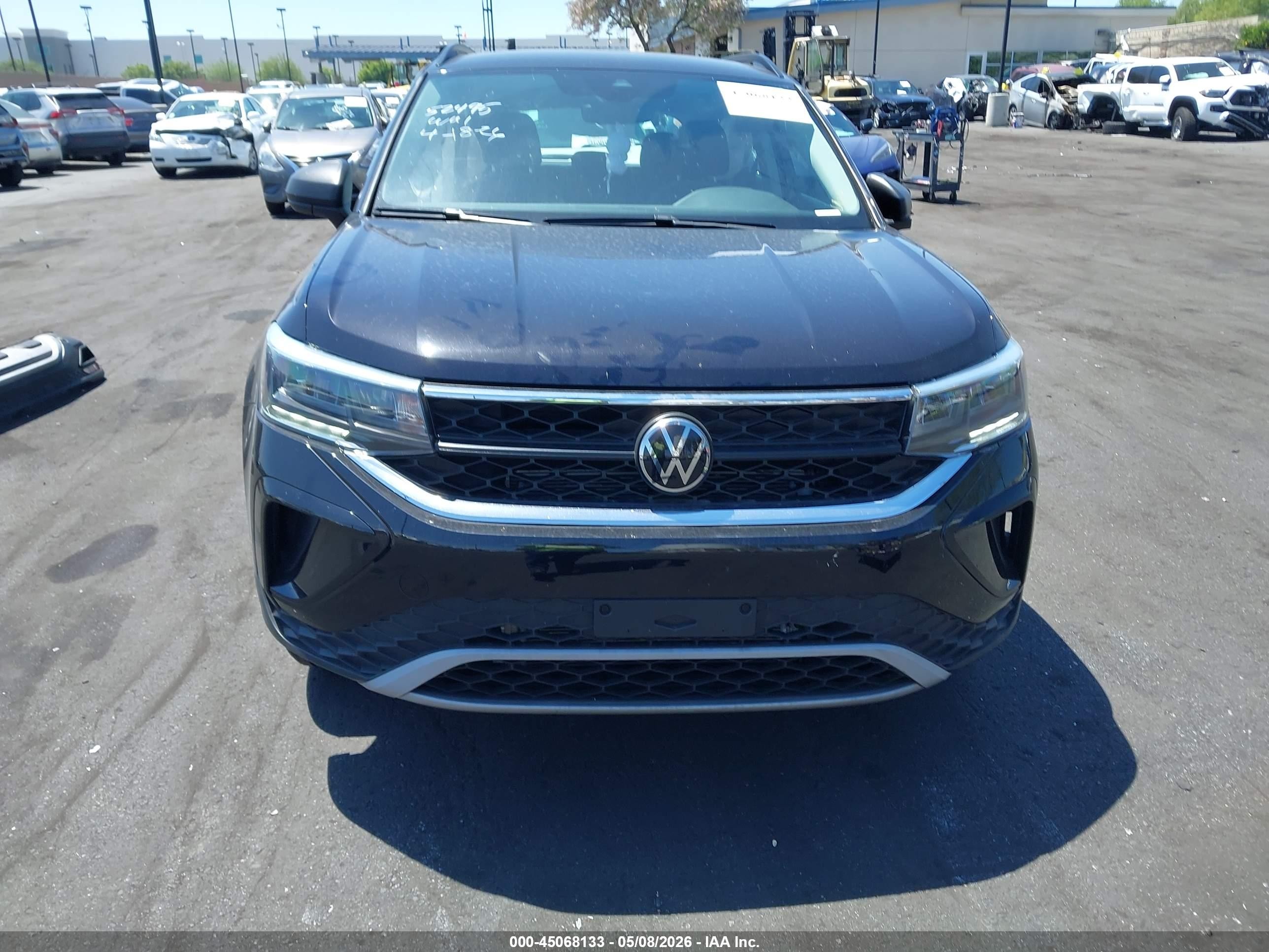 2024 Volkswagen Taos 1.5t S Черный vin: 3VV5X7B29RM037133
