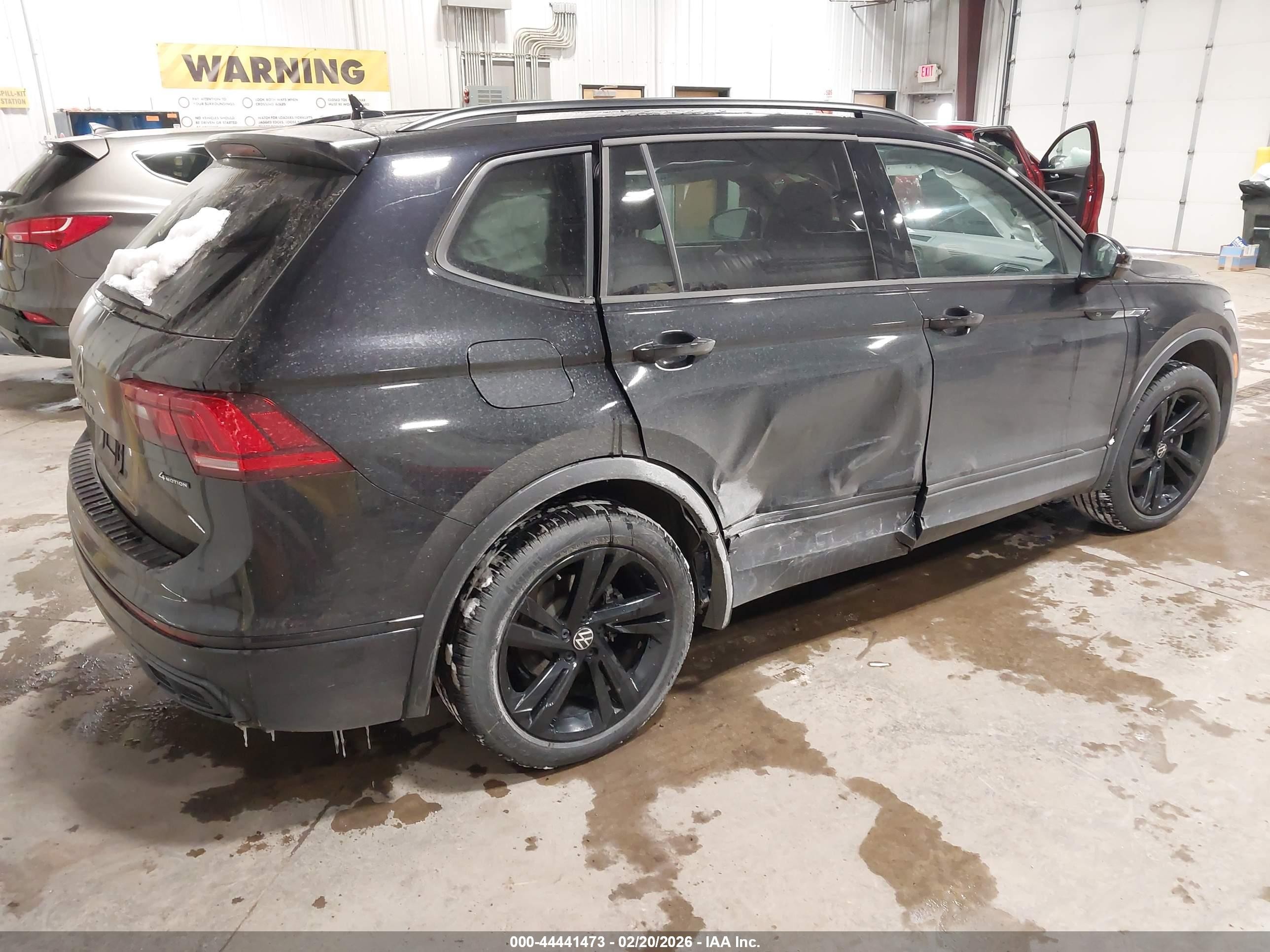 2023 Volkswagen Tiguan 2.0t Se R-line Black Black vin: 3VV8B7AX2PM027064