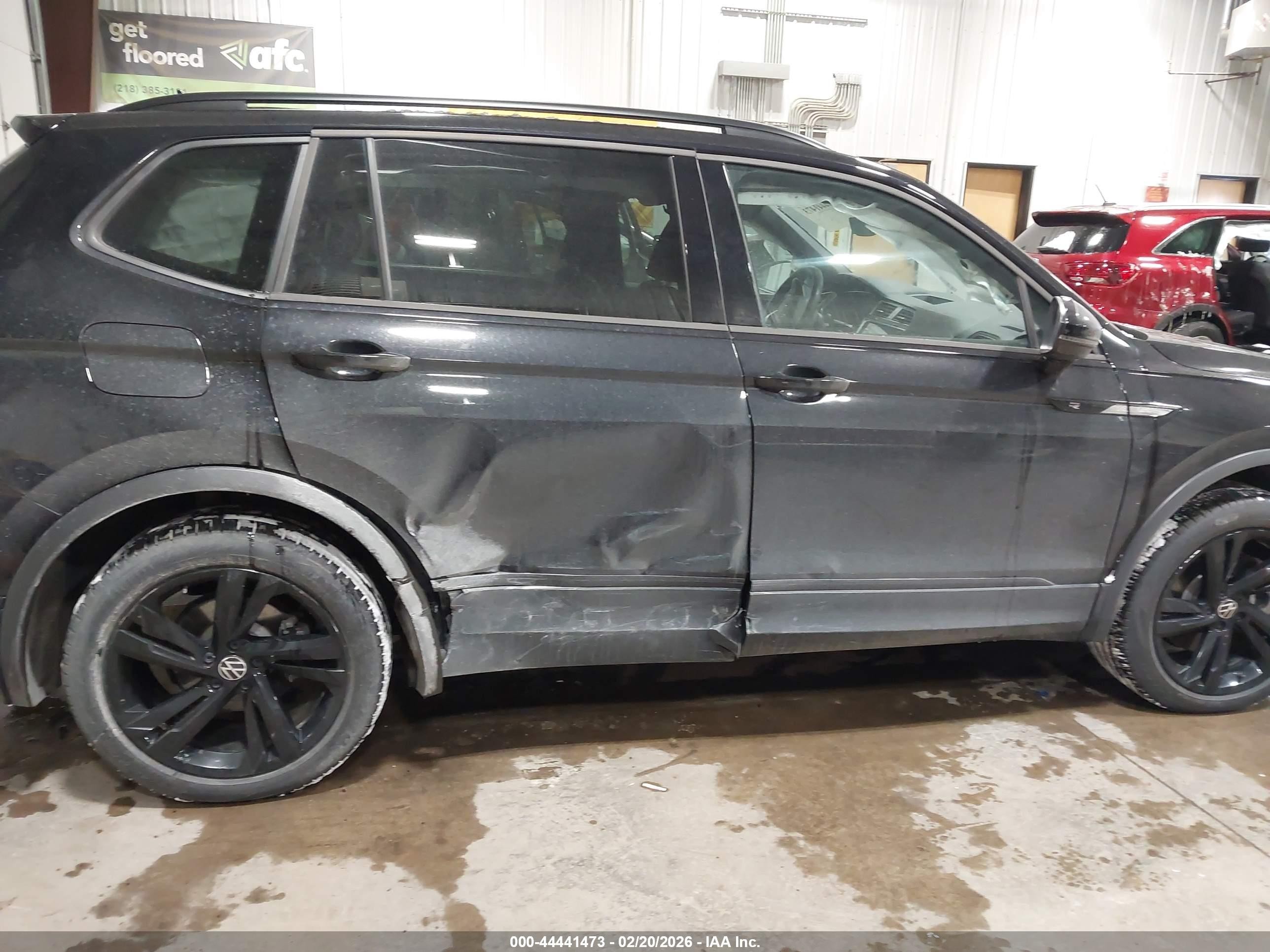 2023 Volkswagen Tiguan 2.0t Se R-line Black Black vin: 3VV8B7AX2PM027064