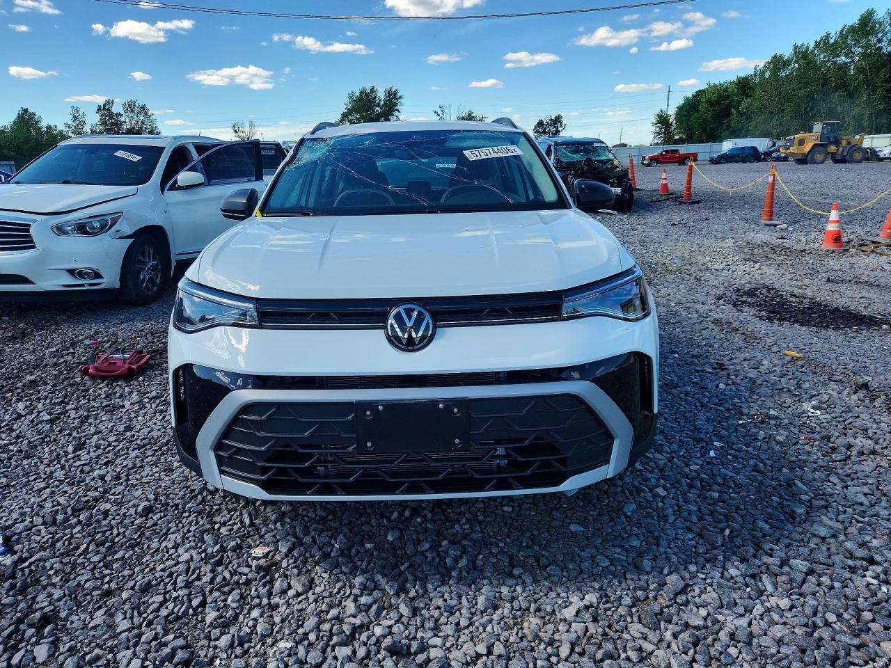 2025 Volkswagen Taos S Белый vin: 3VV8C7B27SM048873